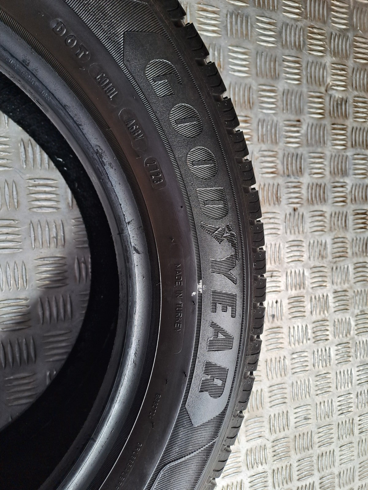 ✅2013 FORD TRANSIT CUSTOM GOODYEAR TYRE 215/65 R16 + WARRANTY A350 - Image 4