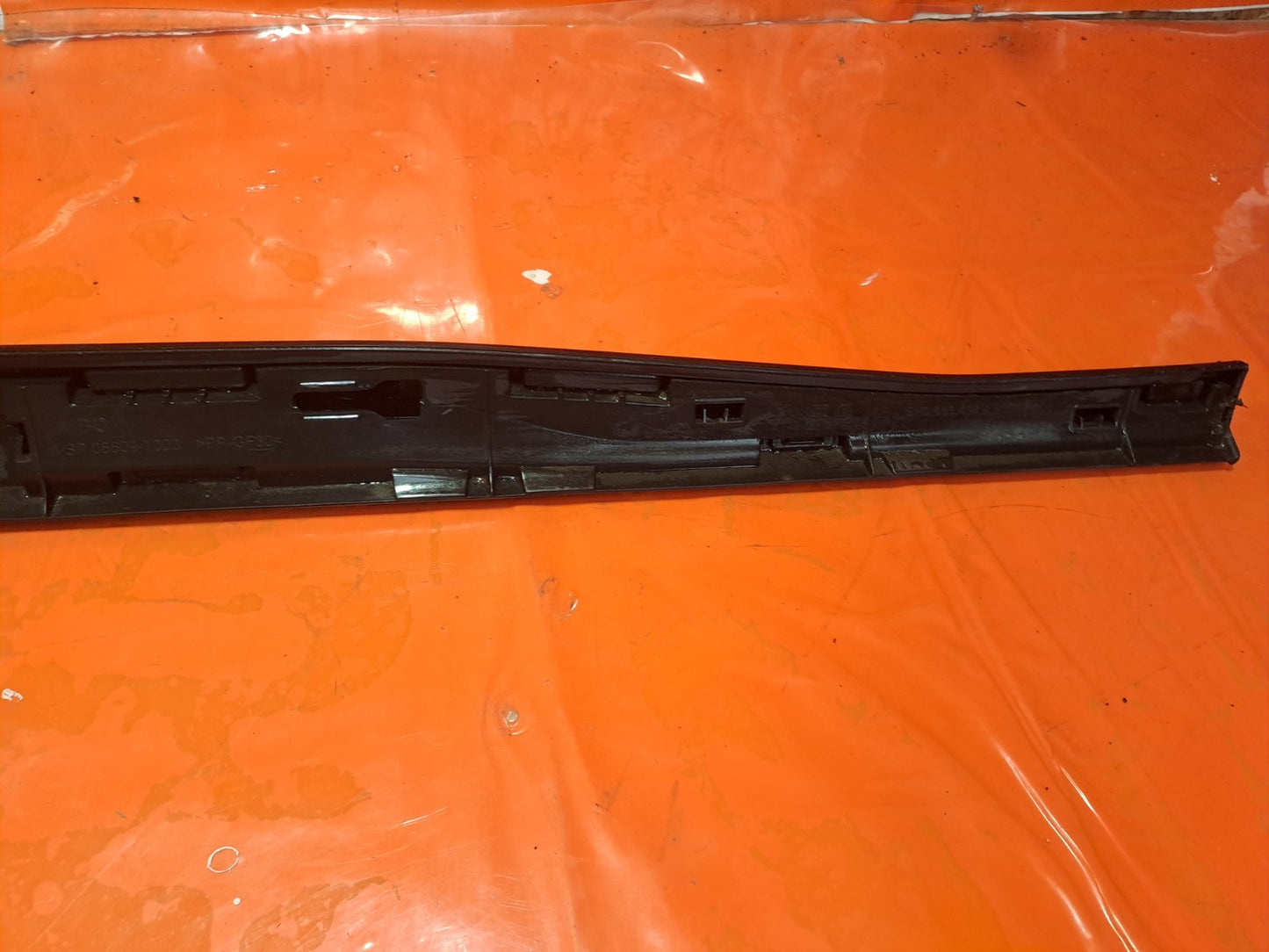 ✅2020 VW Golf MK8 R-LINE Right Sideskirt Bracket 08609-7000 + Warranty A346 - Image 11