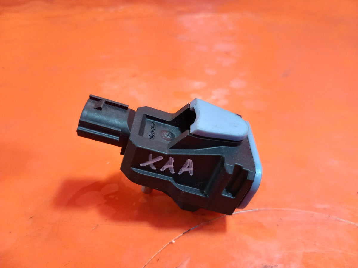ebay-src:https://i.ebayimg.com/00/s/mtiwmfgxnjaw/z/aysaaeswyz1qvv30/$_57.jpg