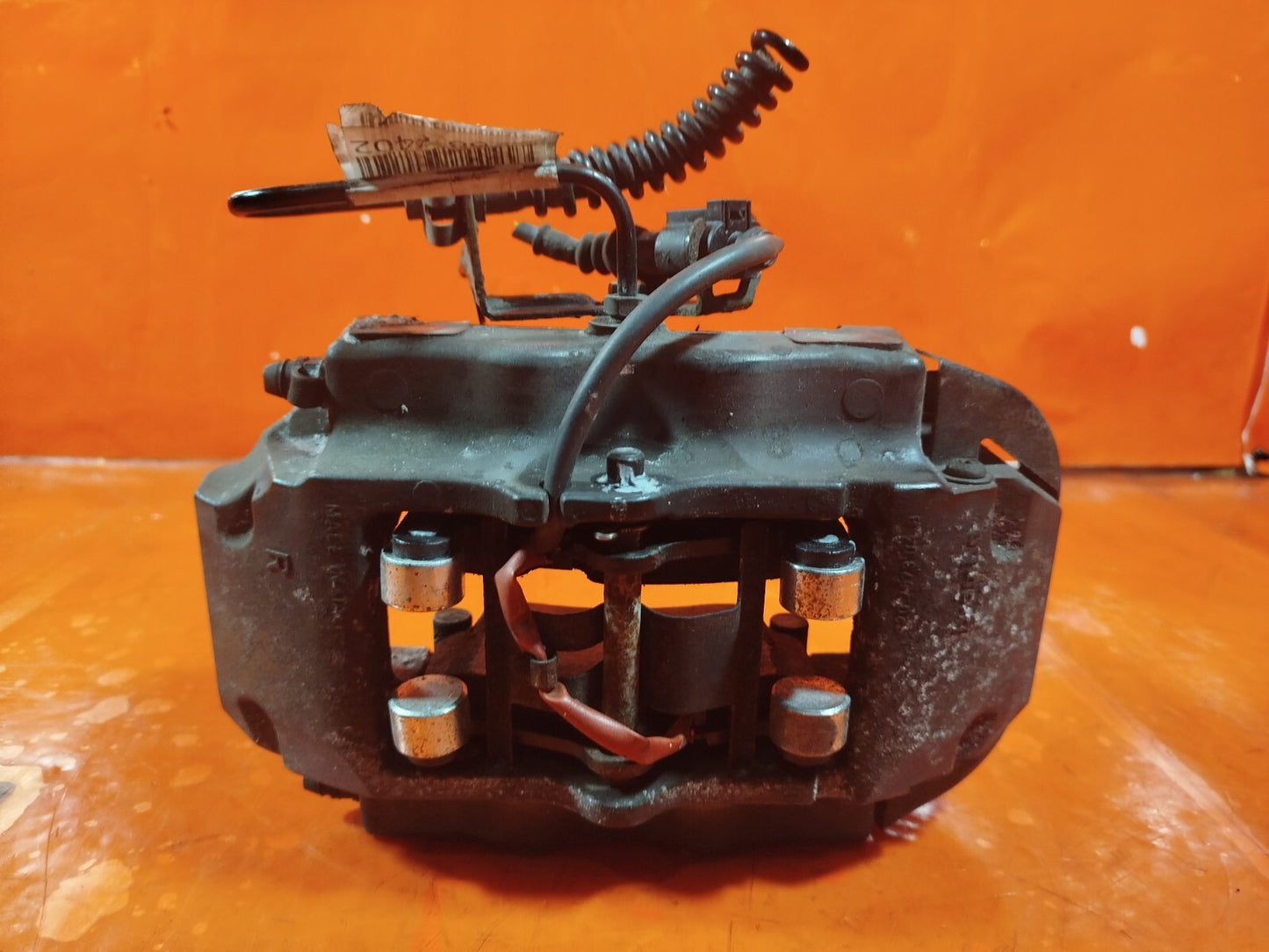 ebay-src:https://i.ebayimg.com/00/s/mtiwmfgxnjaw/z/w1kaaoswzfboibjb/$_57.jpg