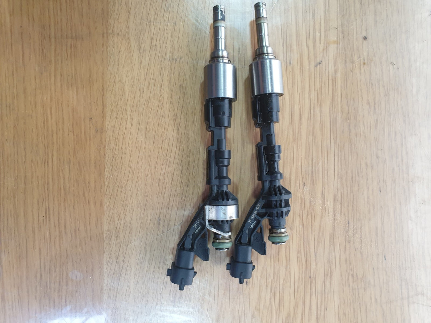 ebay-src:https://i.ebayimg.com/00/s/mtiwmfgxnjaw/z/wdaaaoswwzrm4b1l/$_57.jpg