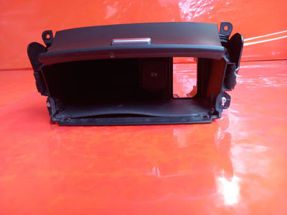 2019 Ford Galaxy MK3 Zetec Ashtray EM2B-R045P64-AN Warranty A345 - Image 7