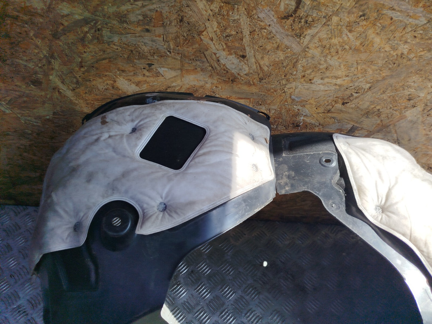 ✅Tesla Model 3 Long 2024 FRONT RIGHT WHEEL ARCH LINER 1694557-00-E Warranty A207 - Image 7