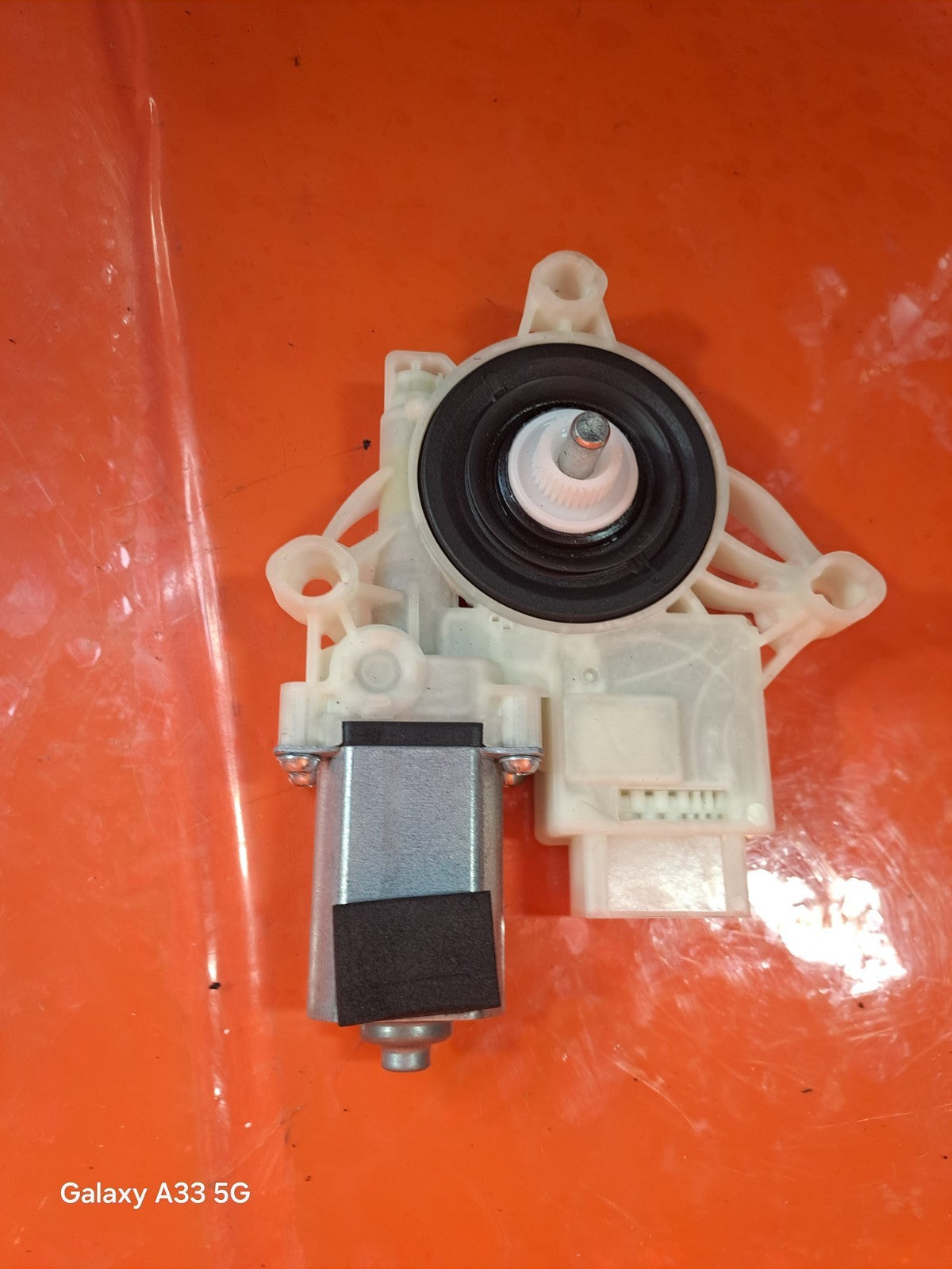 ✅BMW 330E G21 2.0 PETROL 2022 FRONT RIGHT WINDOW REGULATOR MOTOR 8495866 A305 - Image 8