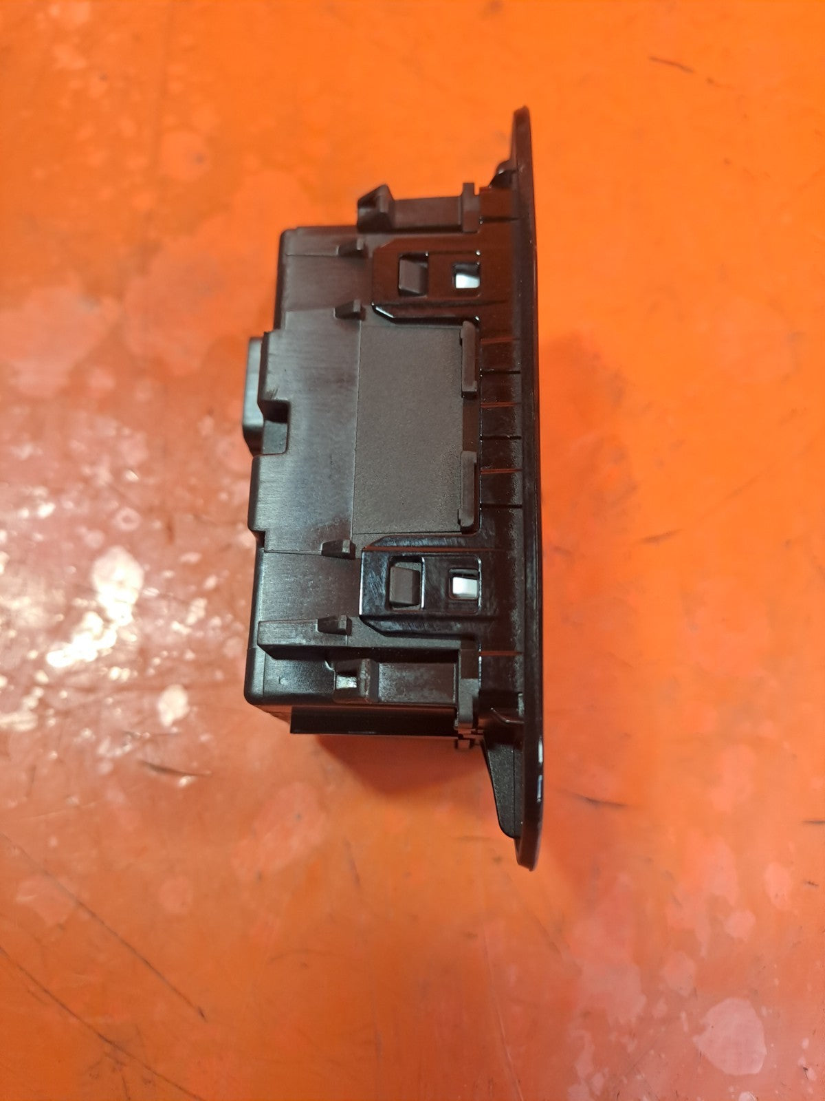ebay-src:https://i.ebayimg.com/00/s/mtywmfgxmjaw/z/figaaeswimvpnwfx/$_57.jpg