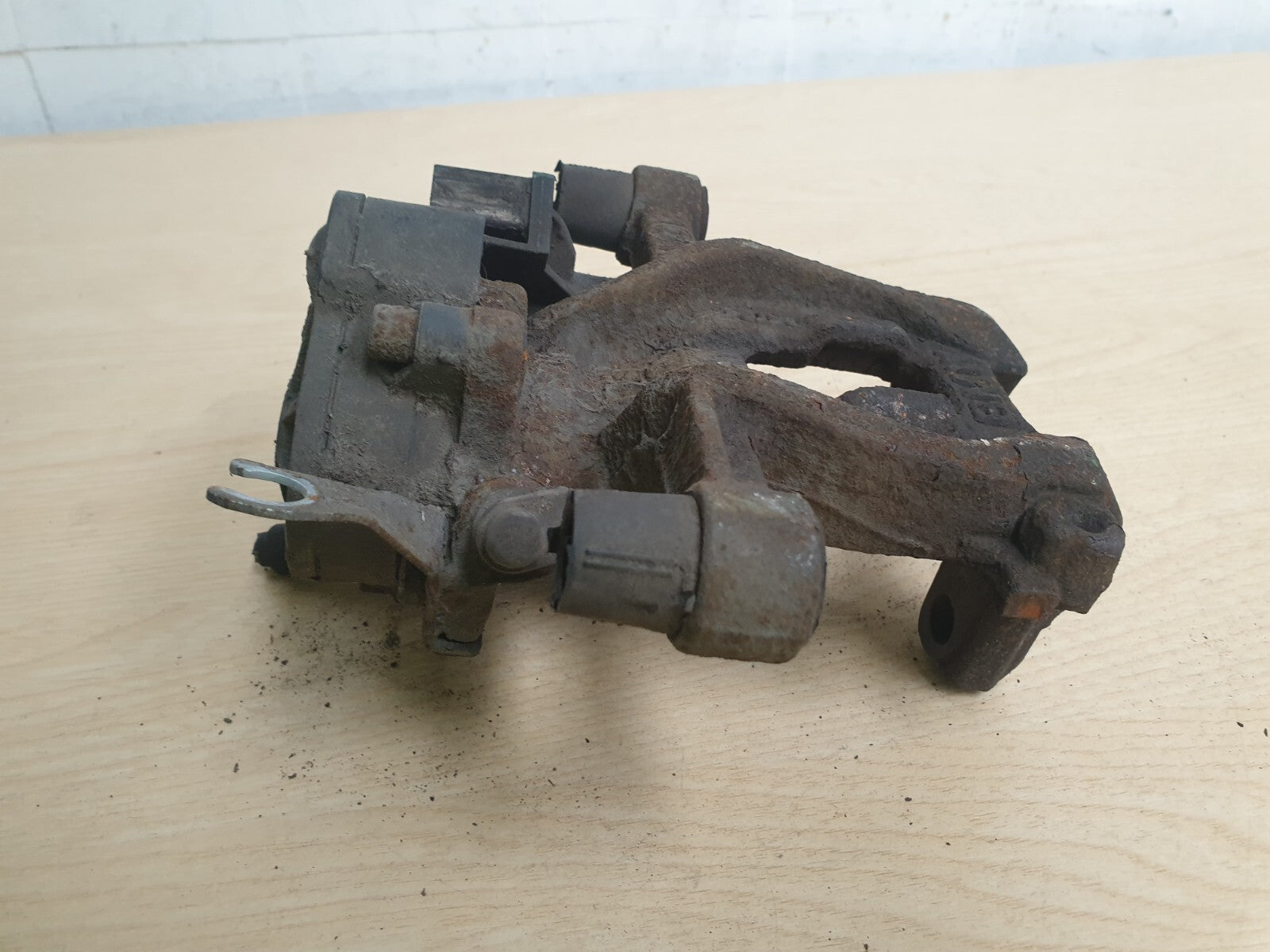 ebay-src:https://i.ebayimg.com/00/s/mtiwmfgxnjaw/z/dusaaoswl0jkp7zg/$_57.jpg