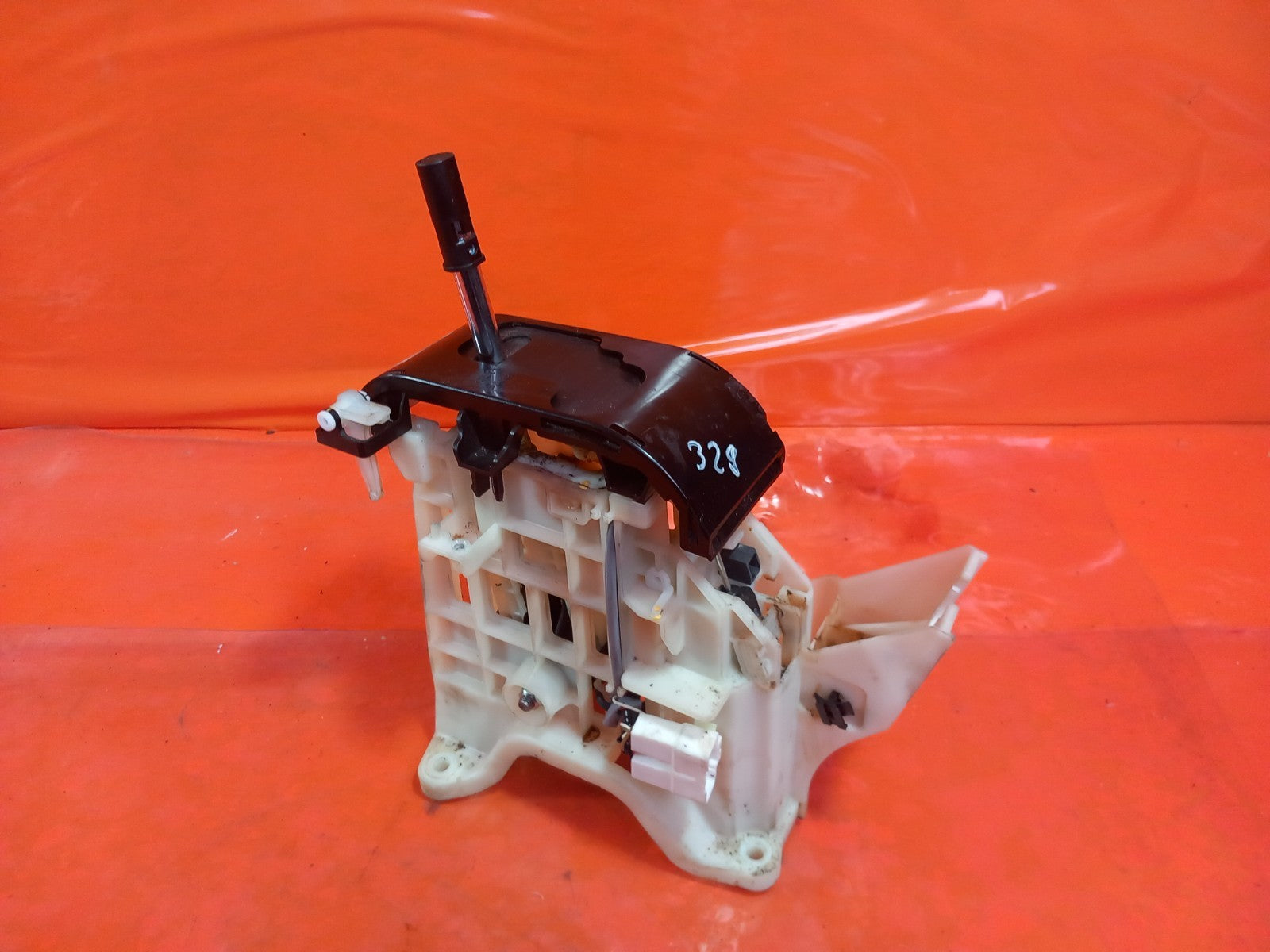 2018 Ssangyong Korando ELX 4X4 Auto Gear Selector Warranty A329 - Image 1