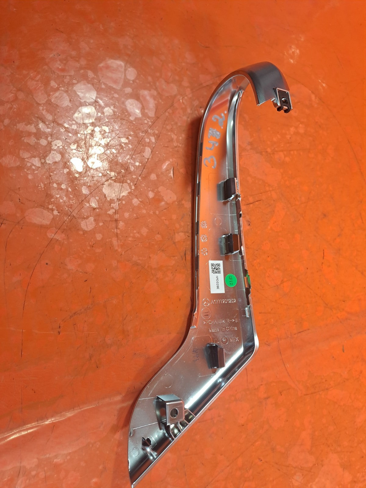 ebay-src:https://i.ebayimg.com/00/s/mtywmfgxmjaw/z/kgmaaeswtkxpox~j/$_57.jpg