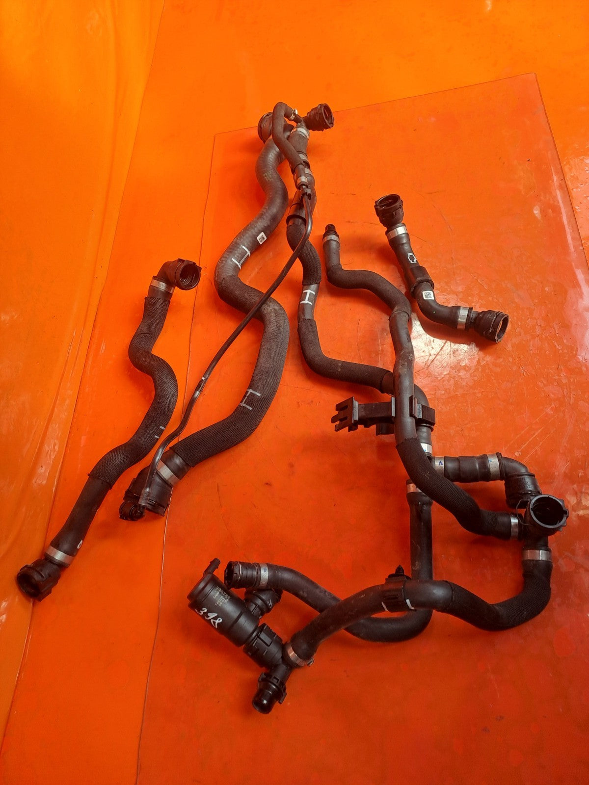 ebay-src:https://i.ebayimg.com/00/s/mtywmfgxmjaw/z/bweaaeswv99qded9/$_57.jpg