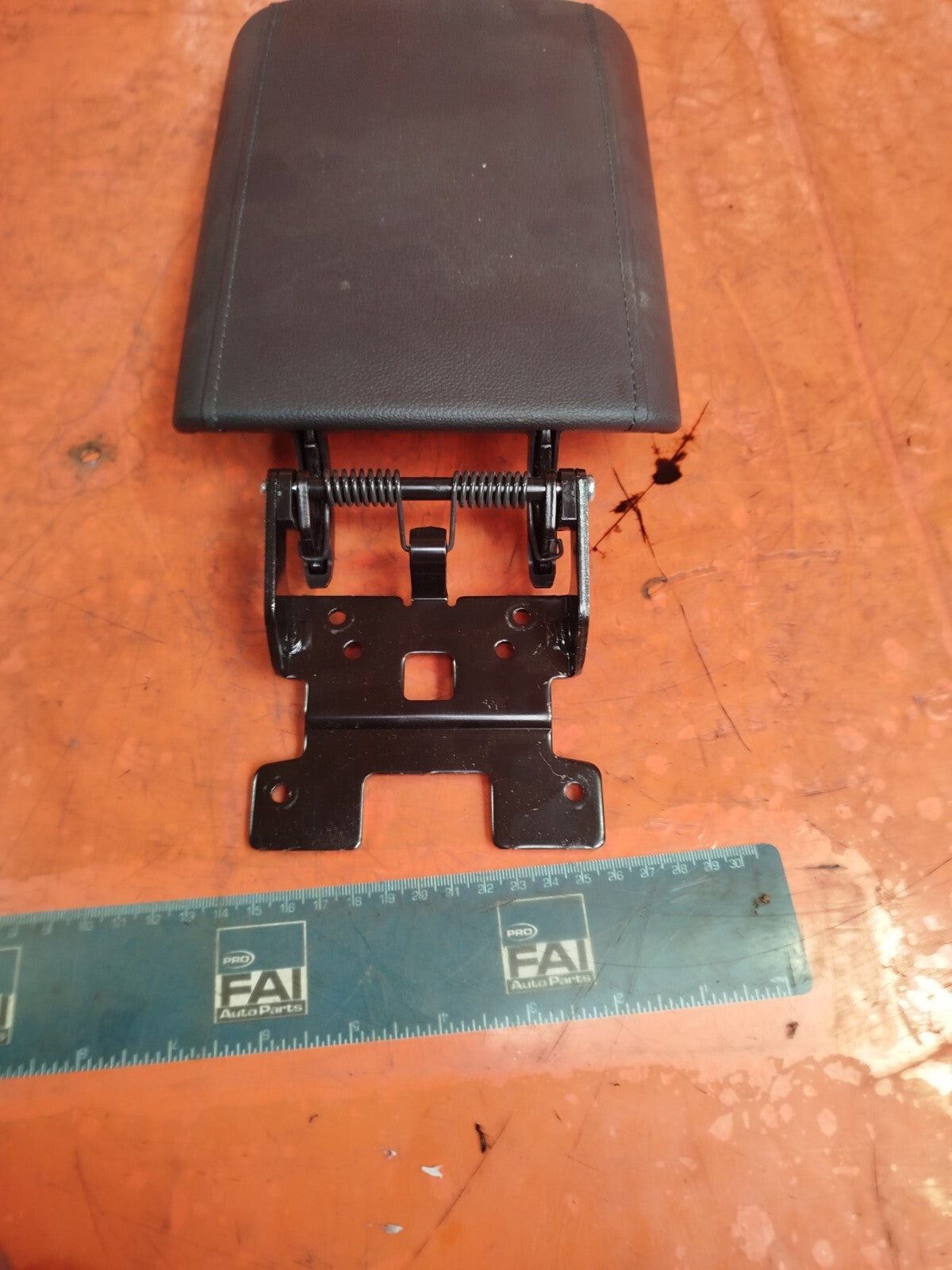 ✅HYUNDAI TUCSON MK4 1.6 PETROL 2023 CENTRE CONSOLE ARMREST 84660-N7100NNB A248 - Image 3