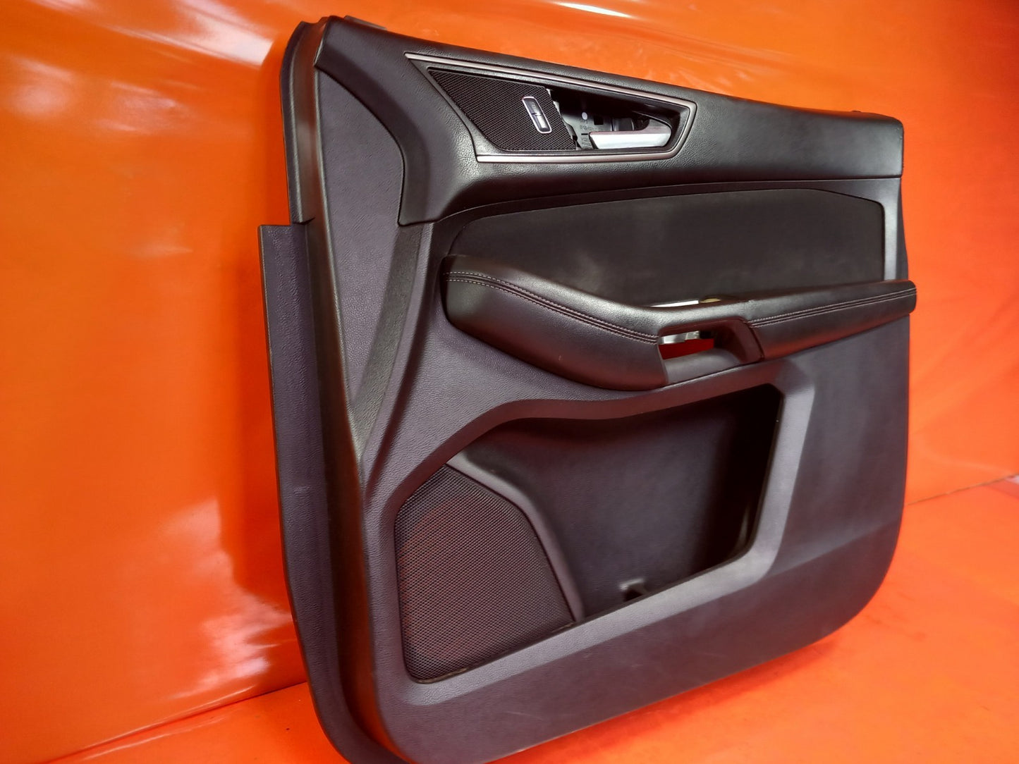 Ford Galaxy Zetec 2.0 Diesel 2019 Front Right Door Card EM2BR23890 Warranty A345 - Image 3