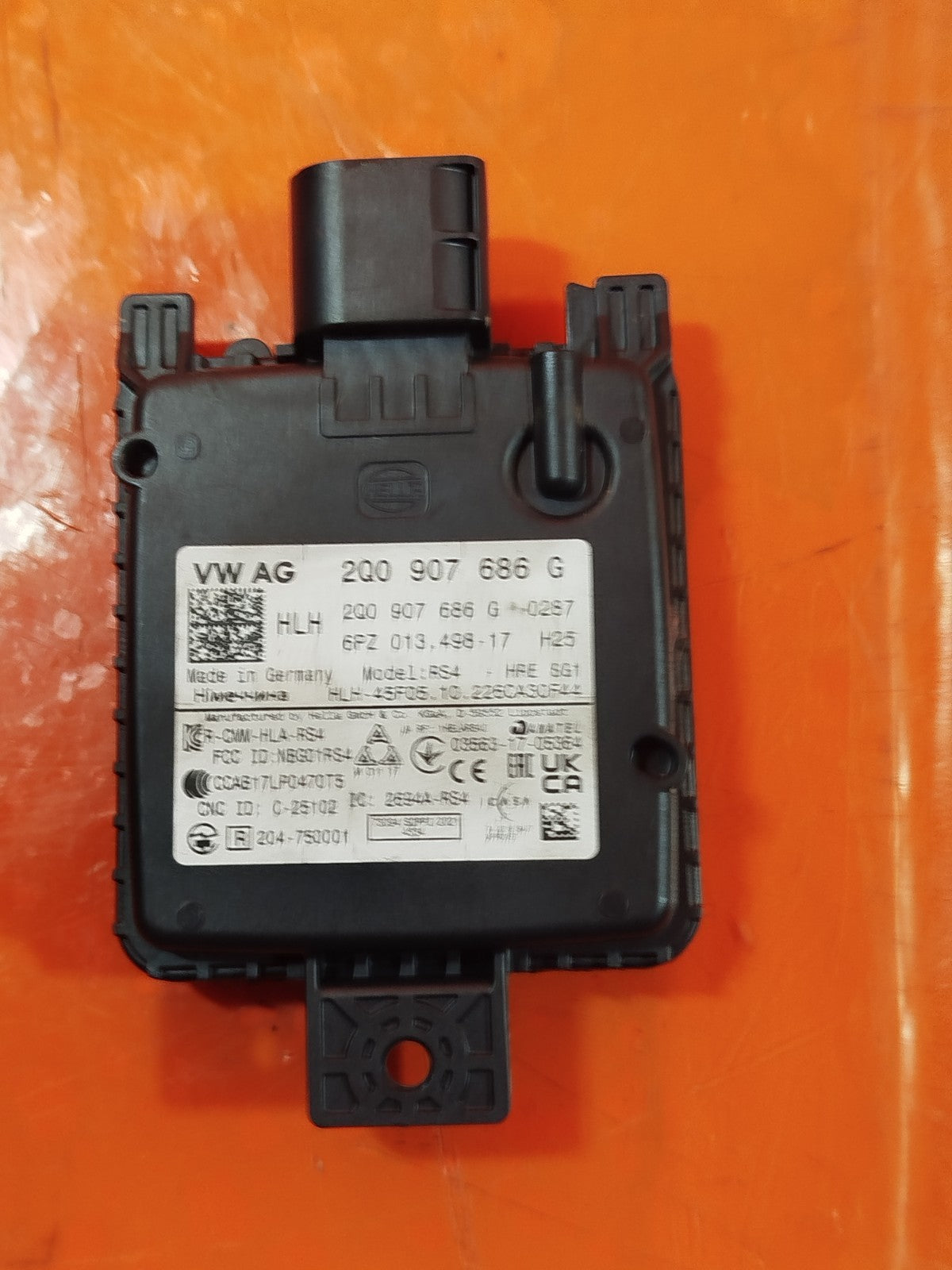 ✅CUPRA FORMENTOR 2.0 PETROL 2023 REAR RIGHT RADAR SENSOR 2Q0907686G A336 - Image 1