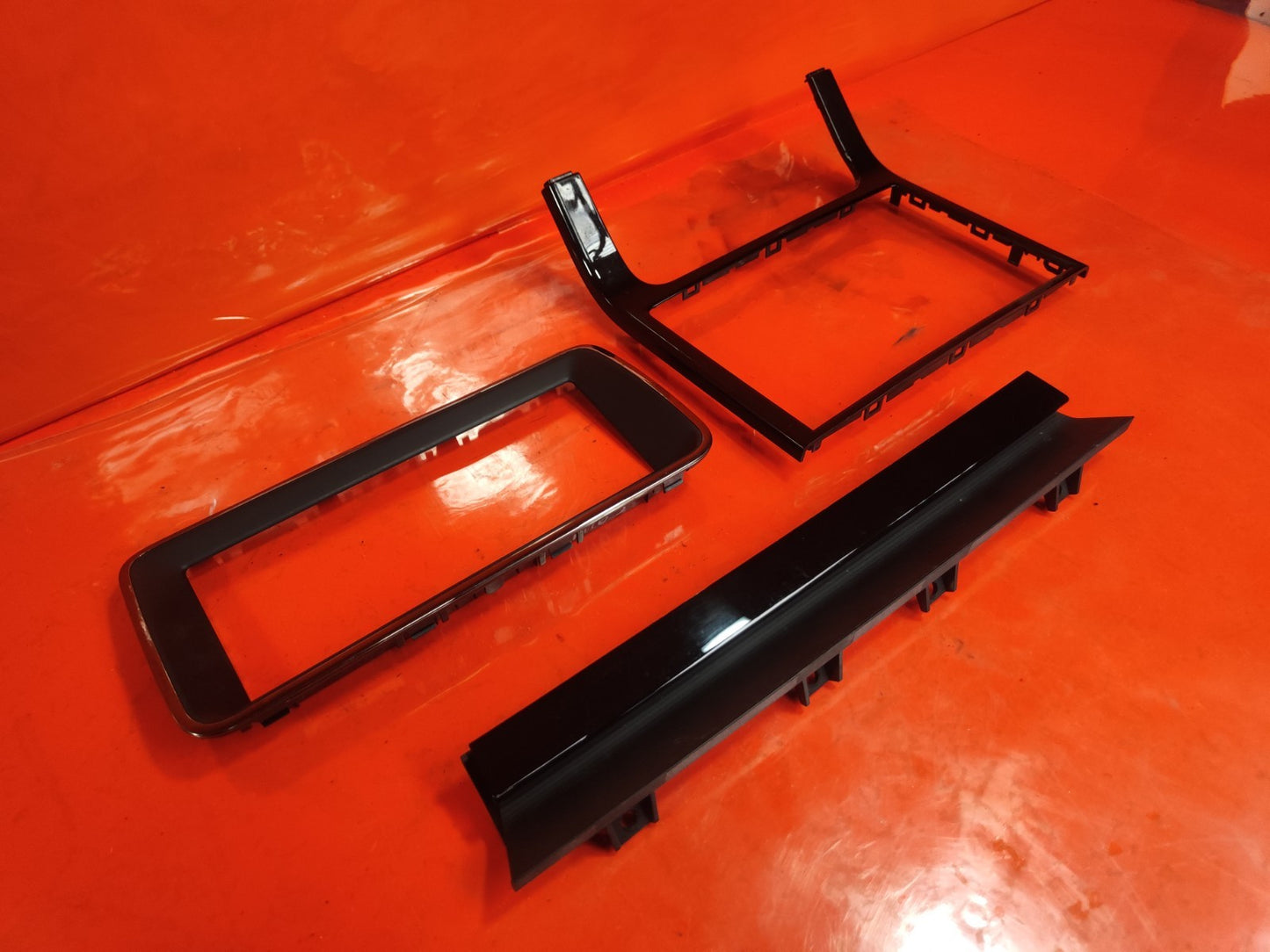✅2022 Range Rover Evoque L551 Trim Cover Black N8D2-044B78-BA + Warranty A169 - Image 3