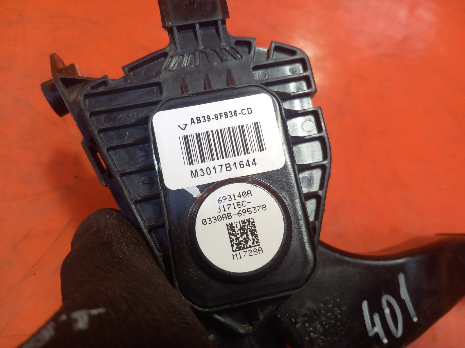 2017 Ford Ranger Wildtrak Throttle Pedal AB39-9F836-CD Warranty A401 - Image 10