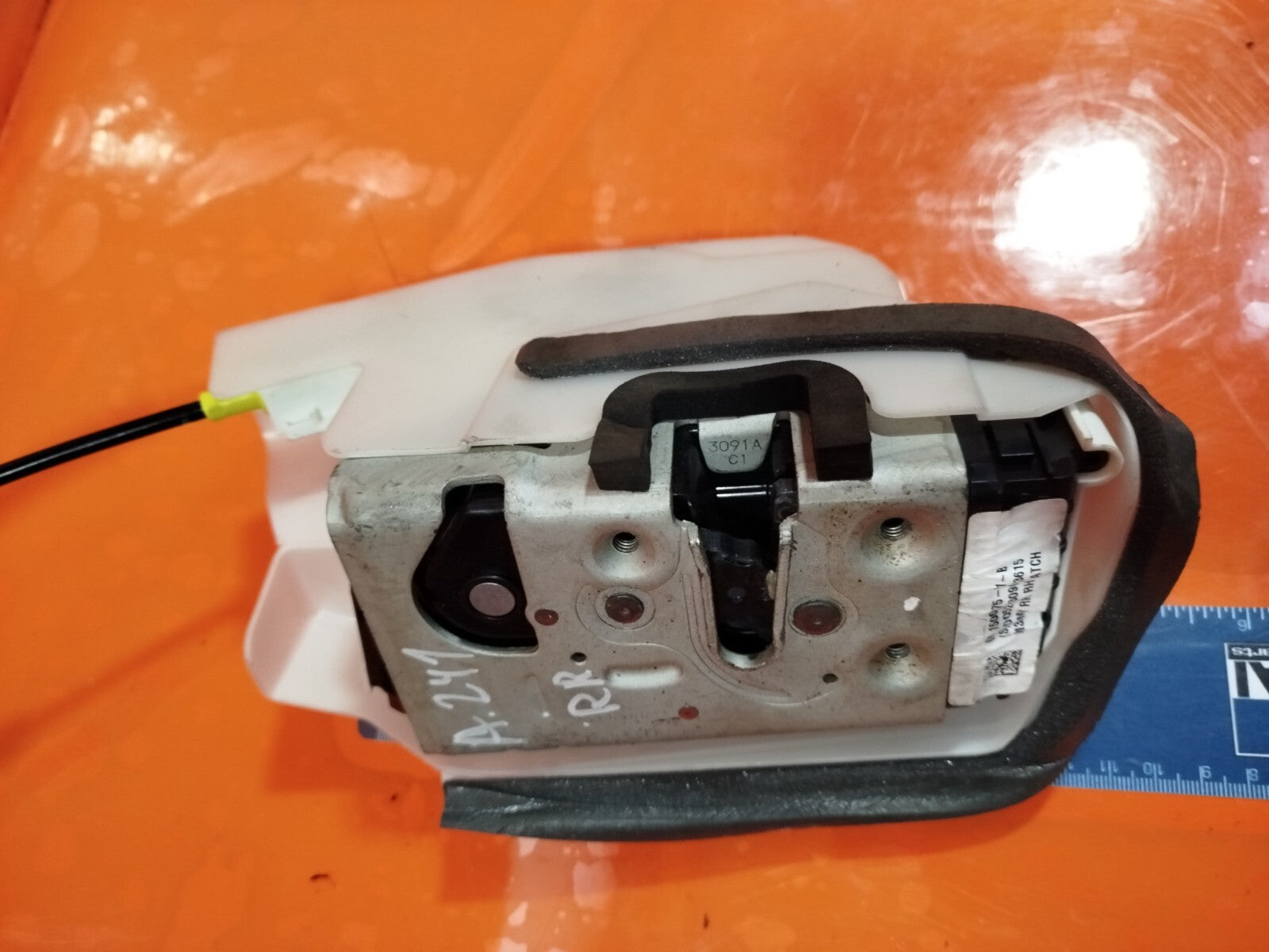 ✅2018-2025 TESLA MODEL 3 REAR RIGHT DOOR LOCK MECHANISM 1500675-01-B + WARRANTY - Image 5