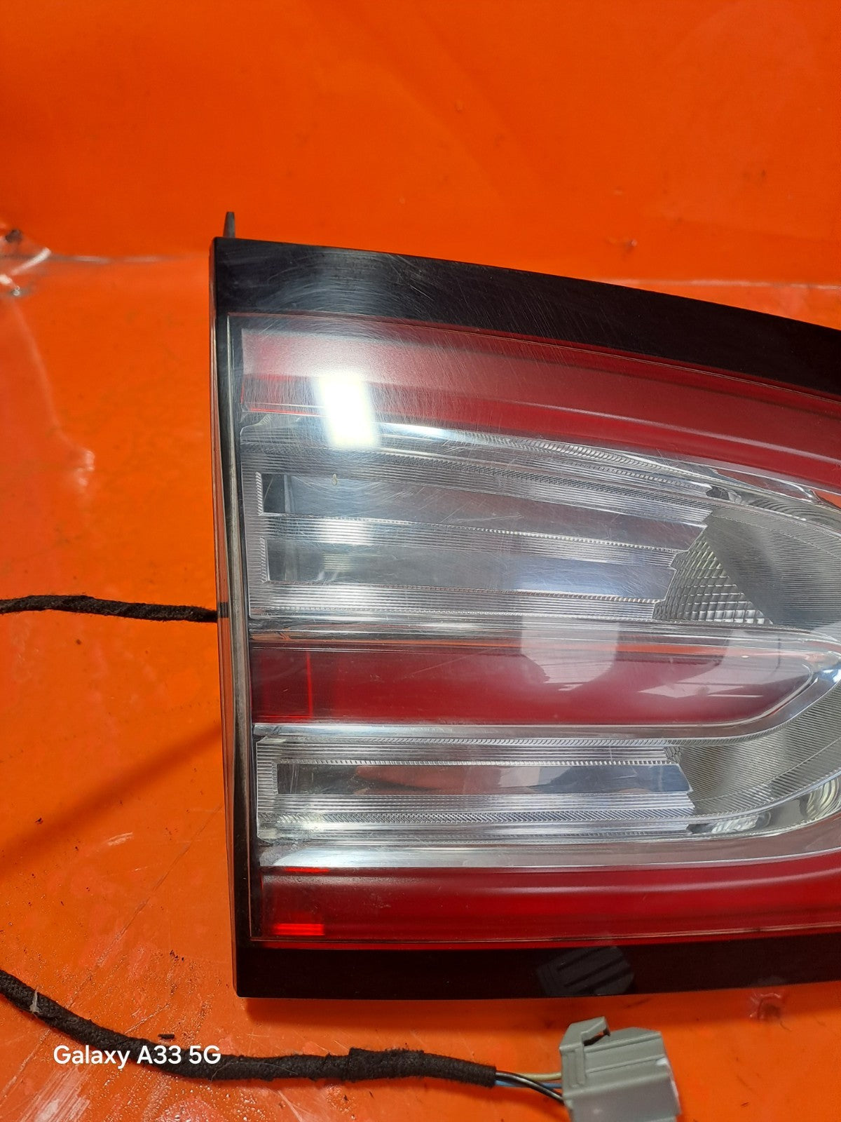 ✅2018 FORD GALAXY ZETEC REAR LEFT INNER TAIL LIGHT EM2B-13A603-AH +WARRANTY A301 - Image 3