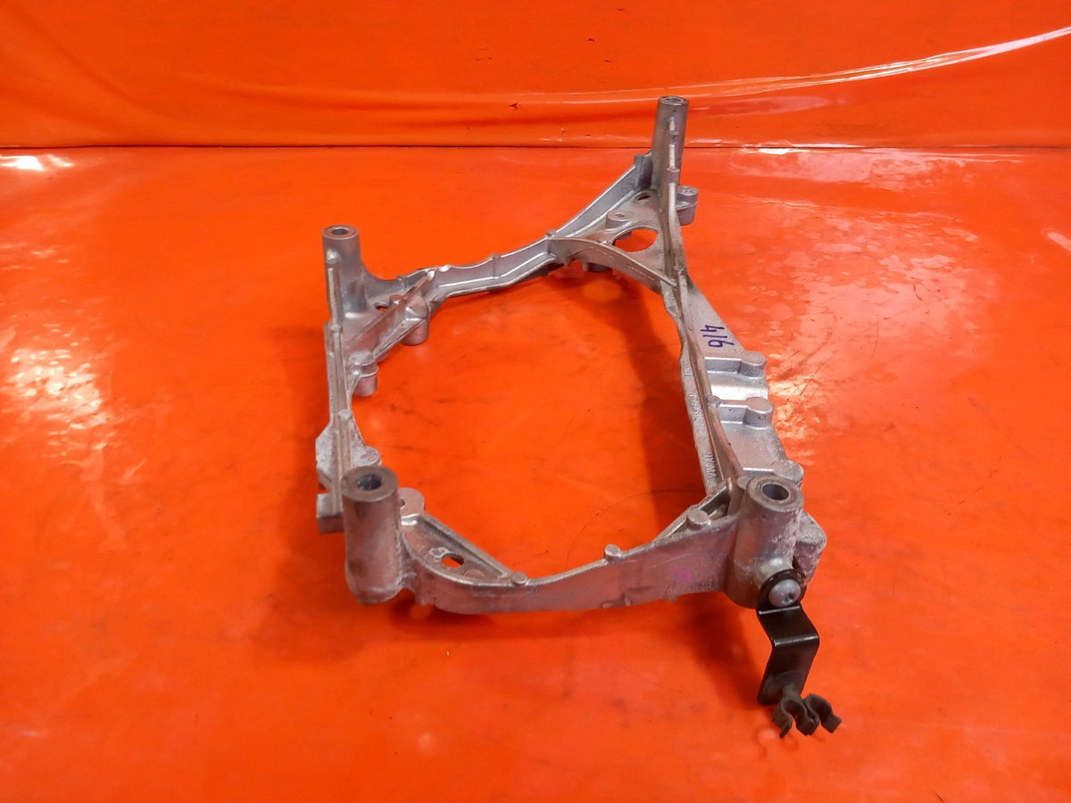 2023 VW Transporter ST-Line Engine Mount 04L145173N Warranty A416 - Image 7