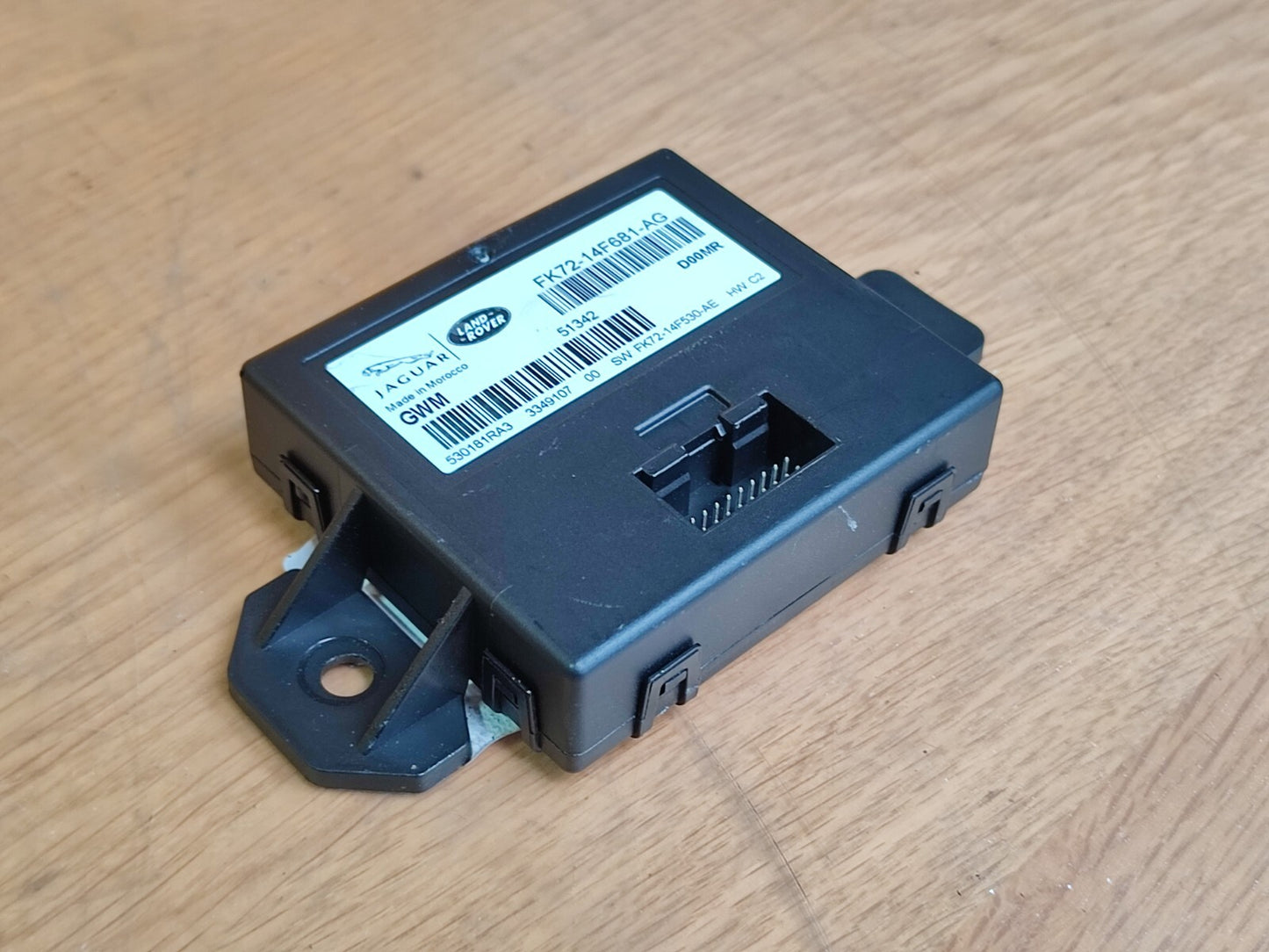 ebay-src:https://i.ebayimg.com/00/s/mtiwmfgxnjaw/z/o8yaaosw605micxt/$_57.jpg