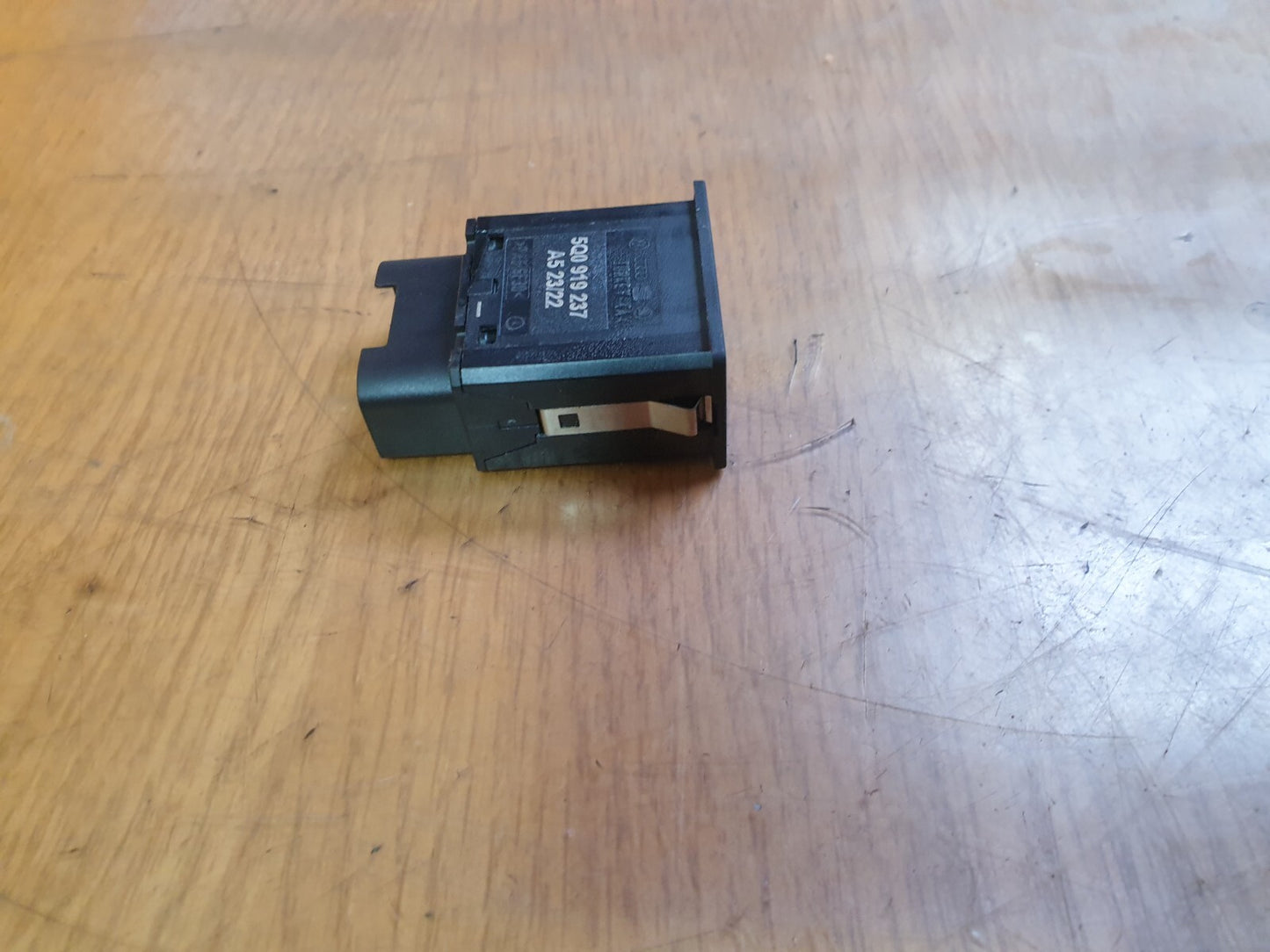 ✅2022 VW T-ROC A11 1.5P AIRBG ON OFF SWITCH BUTTON 5Q0919237 + WARRANTY A192 - Image 3