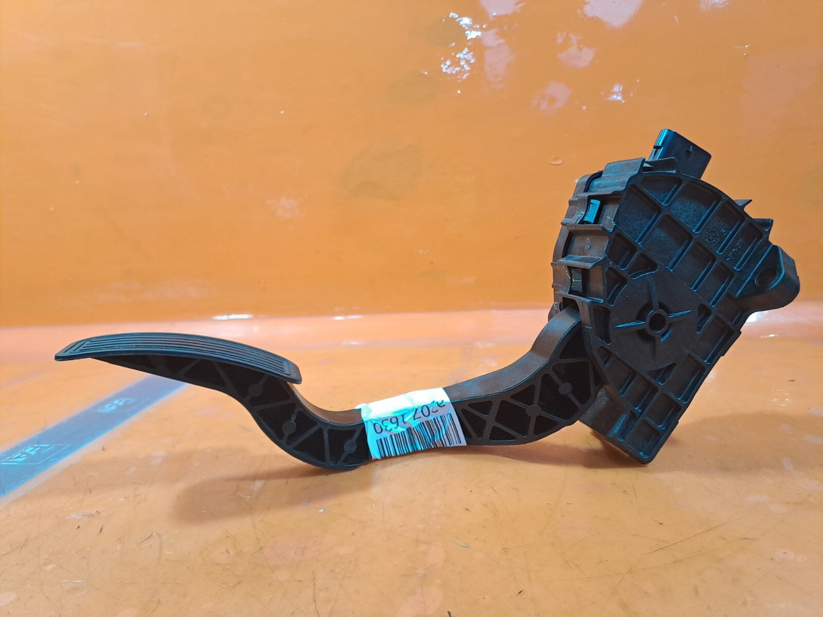 TESLA Model 3 Long 2024 THROTTLE PEDAL GAS ACCELERATOR Warranty A207 - Image 2