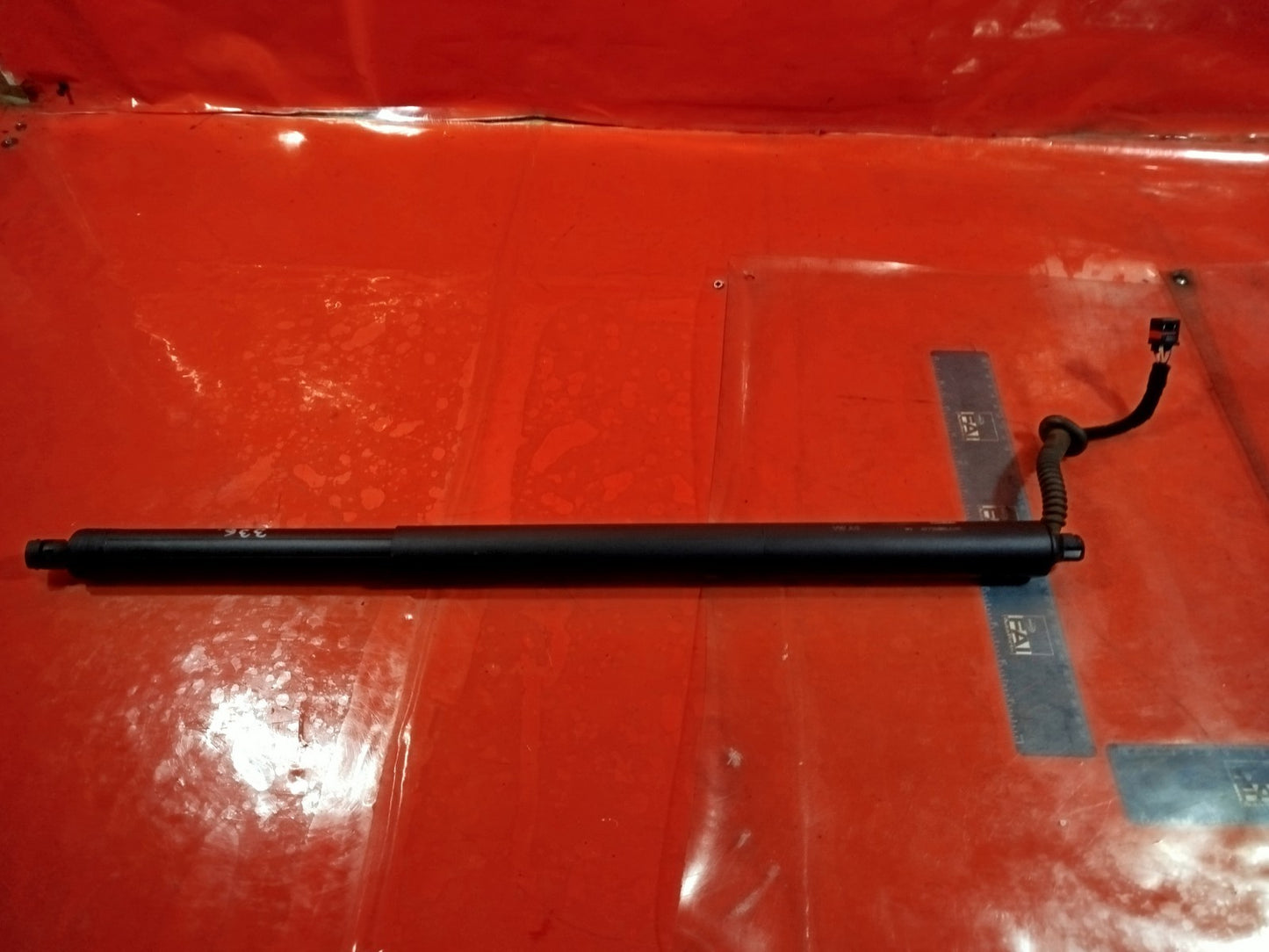 ebay-src:https://i.ebayimg.com/00/s/mtiwmfgxnjaw/z/jueaaeswz4vpb10p/$_57.jpg