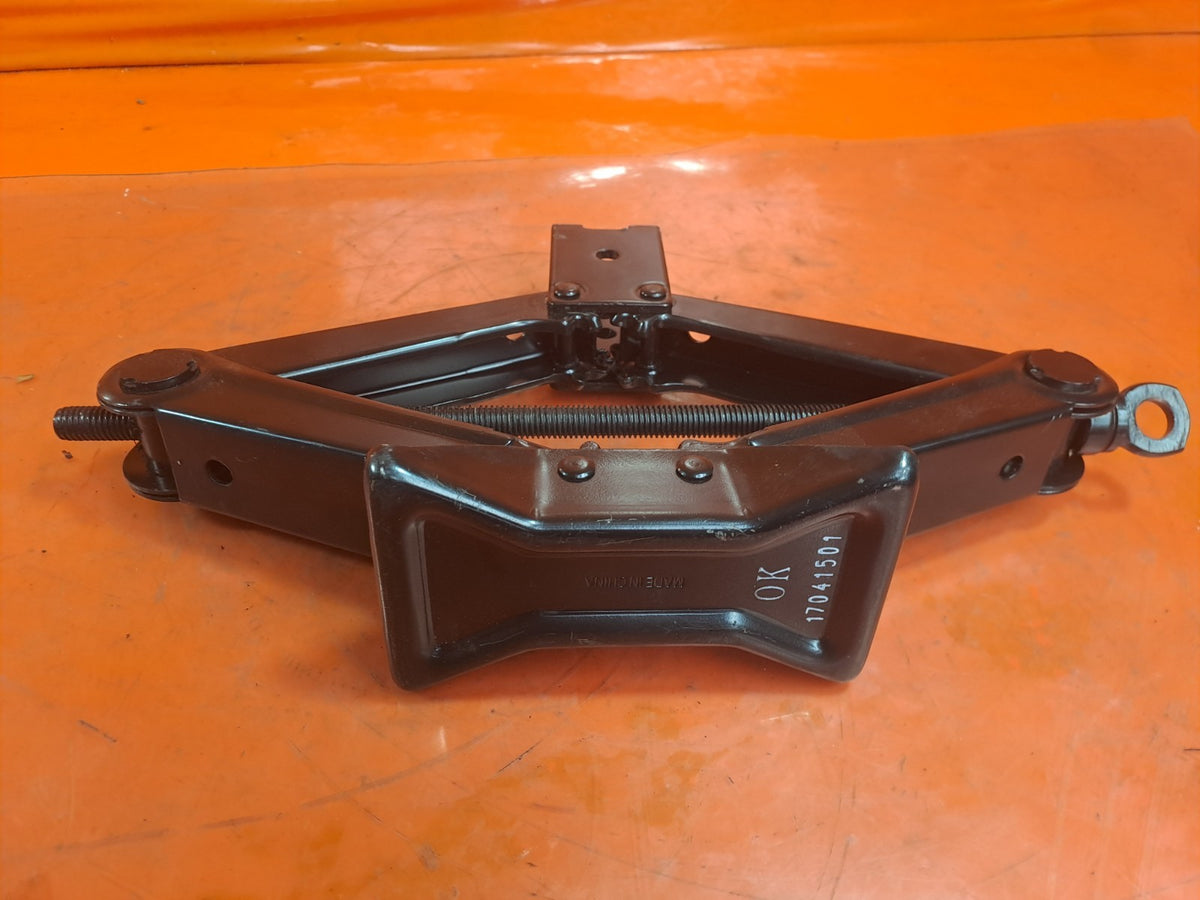 ebay-src:https://i.ebayimg.com/00/s/mtiwmfgxnjaw/z/9cyaaeswhqbqhx-b/$_57.jpg