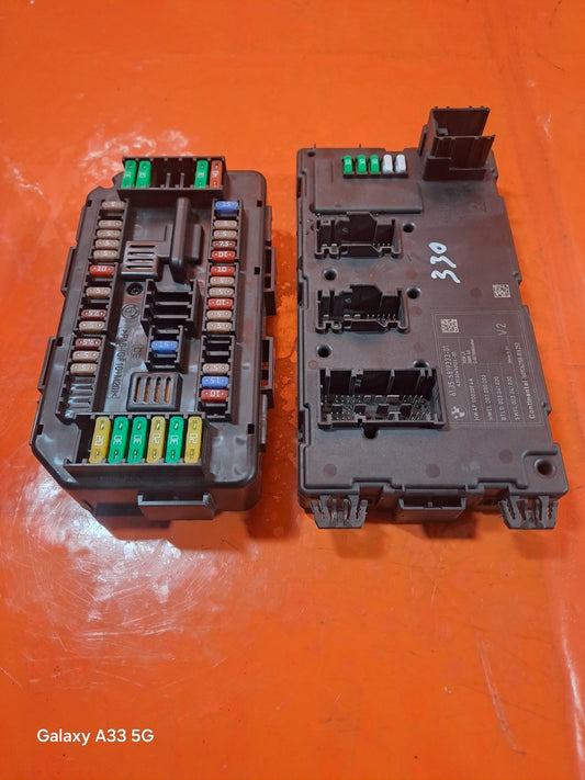 ✅2016 BMW 3 SERIES F30 FUSE RELAY BOX & BODY CONTROL MODULE 9389068 6819333 A330 - Image 2