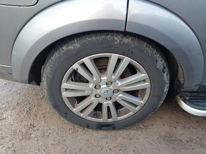 ✅LAND ROVER DISCOVERY 4 L319 3.0 DIESEL 2010 BREAKING PRICE PER WHEEL NUT ONLY - Image 8