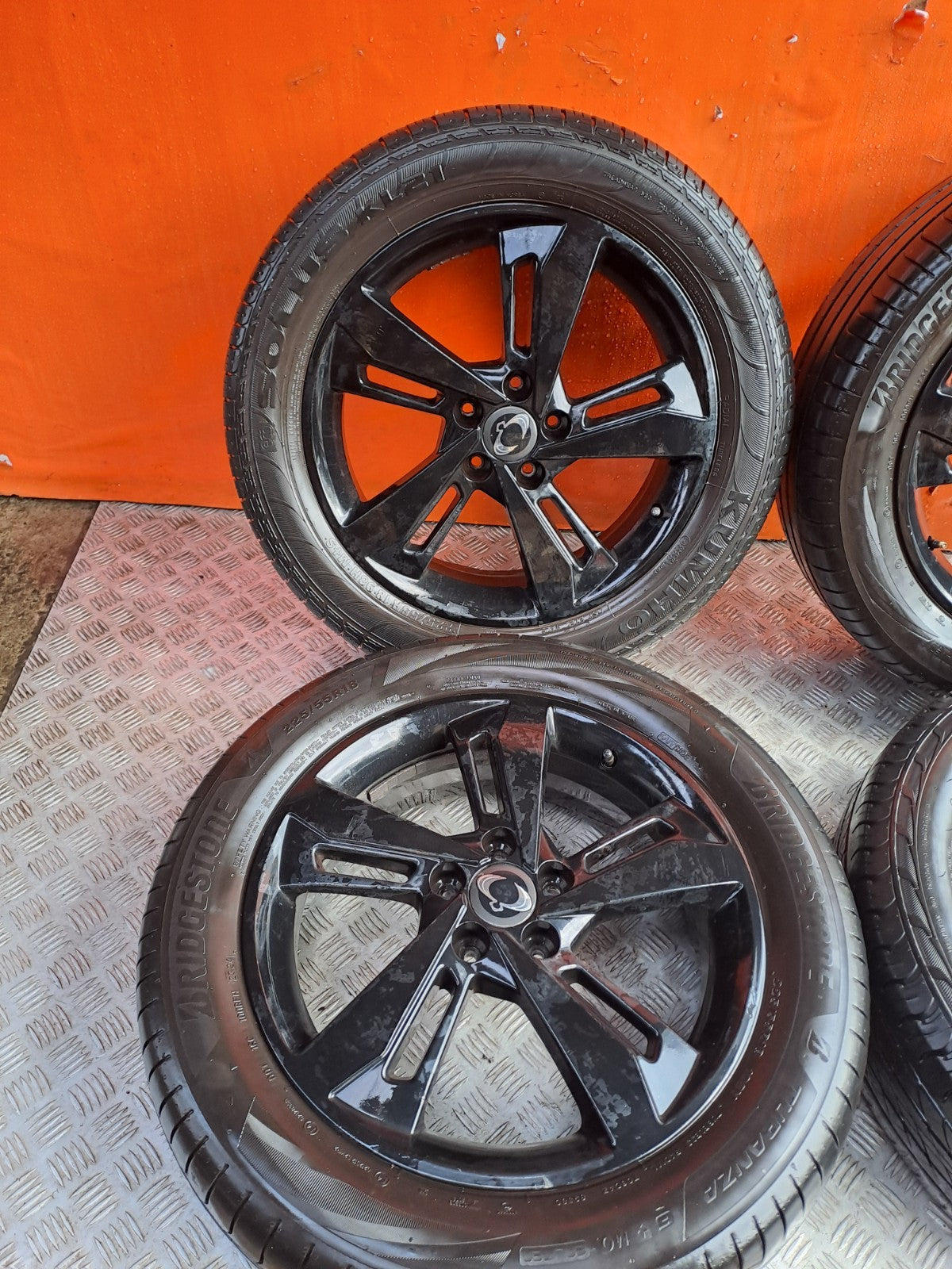 ebay-src:https://i.ebayimg.com/00/s/mtywmfgxmjaw/z/wtmaaeswrtfpqahm/$_57.jpg
