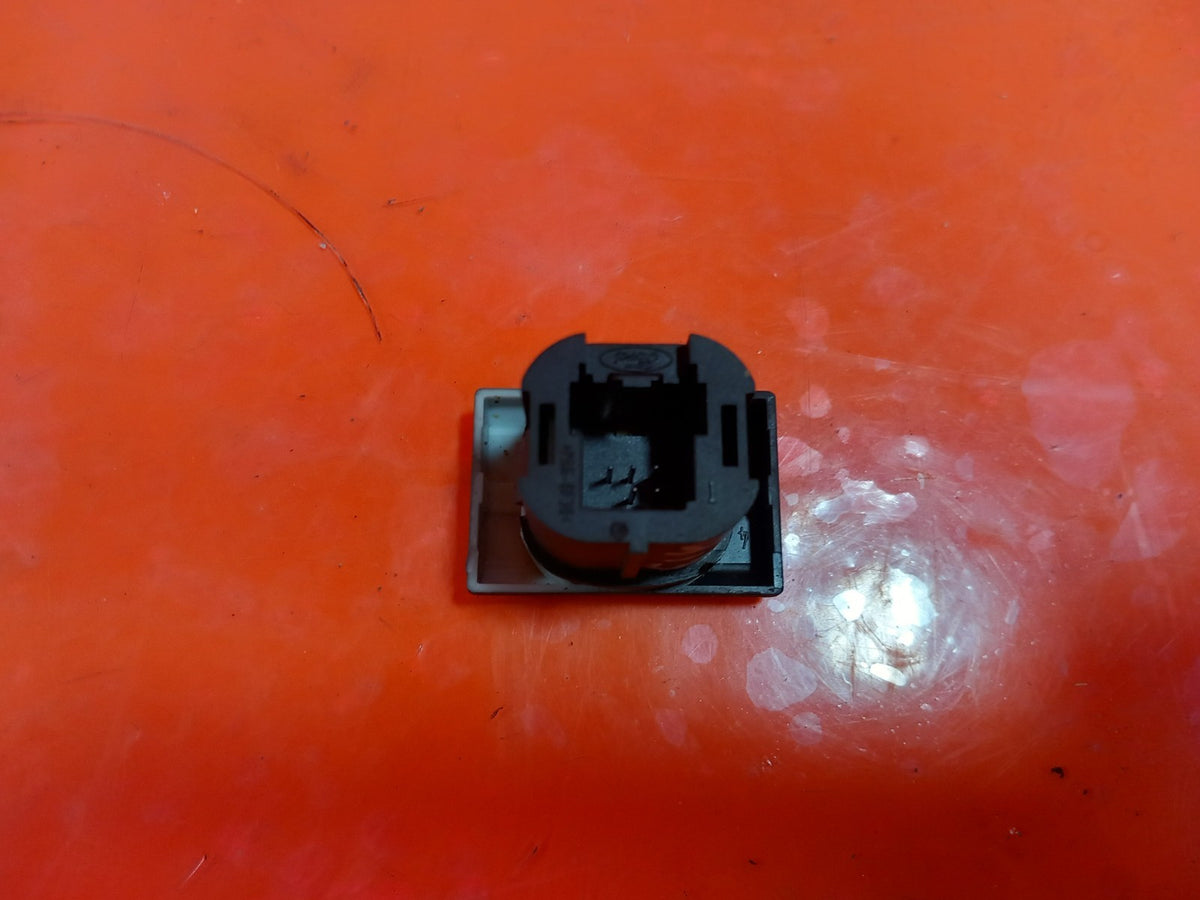 ebay-src:https://i.ebayimg.com/00/s/mtiwmfgxnjaw/z/wfqaaeswcxhqzlhx/$_57.jpg