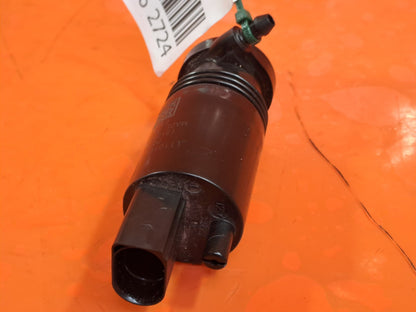 ✅2020 TESLA MODEL 3 WASHER TANK PUMP MOTOR 1110164-00-B + WARRANTY A266 - Image 8