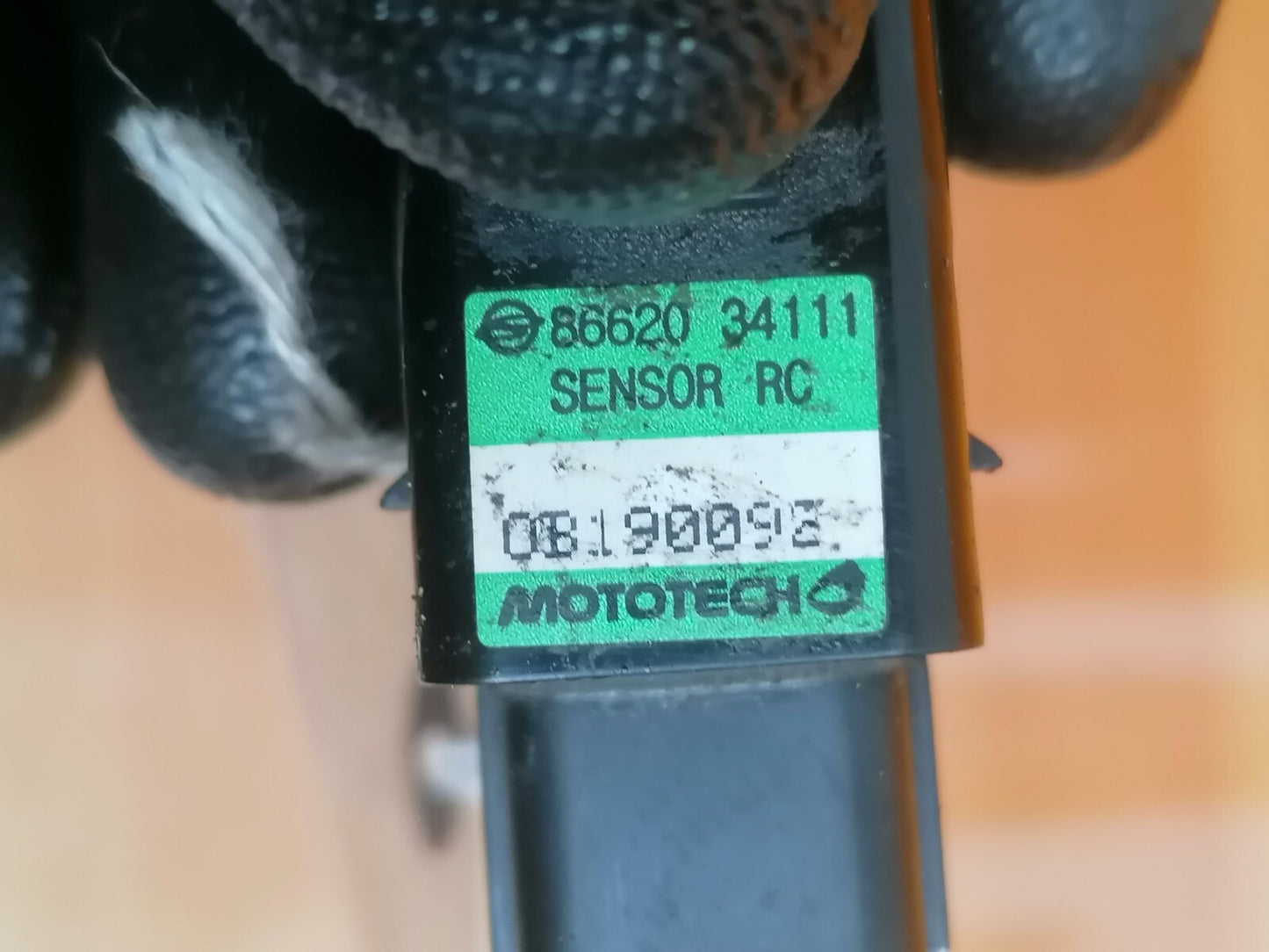 ✅2016 SSANGYONG KORANDO 2.2D PARKING SENSOR WHITE 86620-34111 + WARRANTY A088 - Image 8