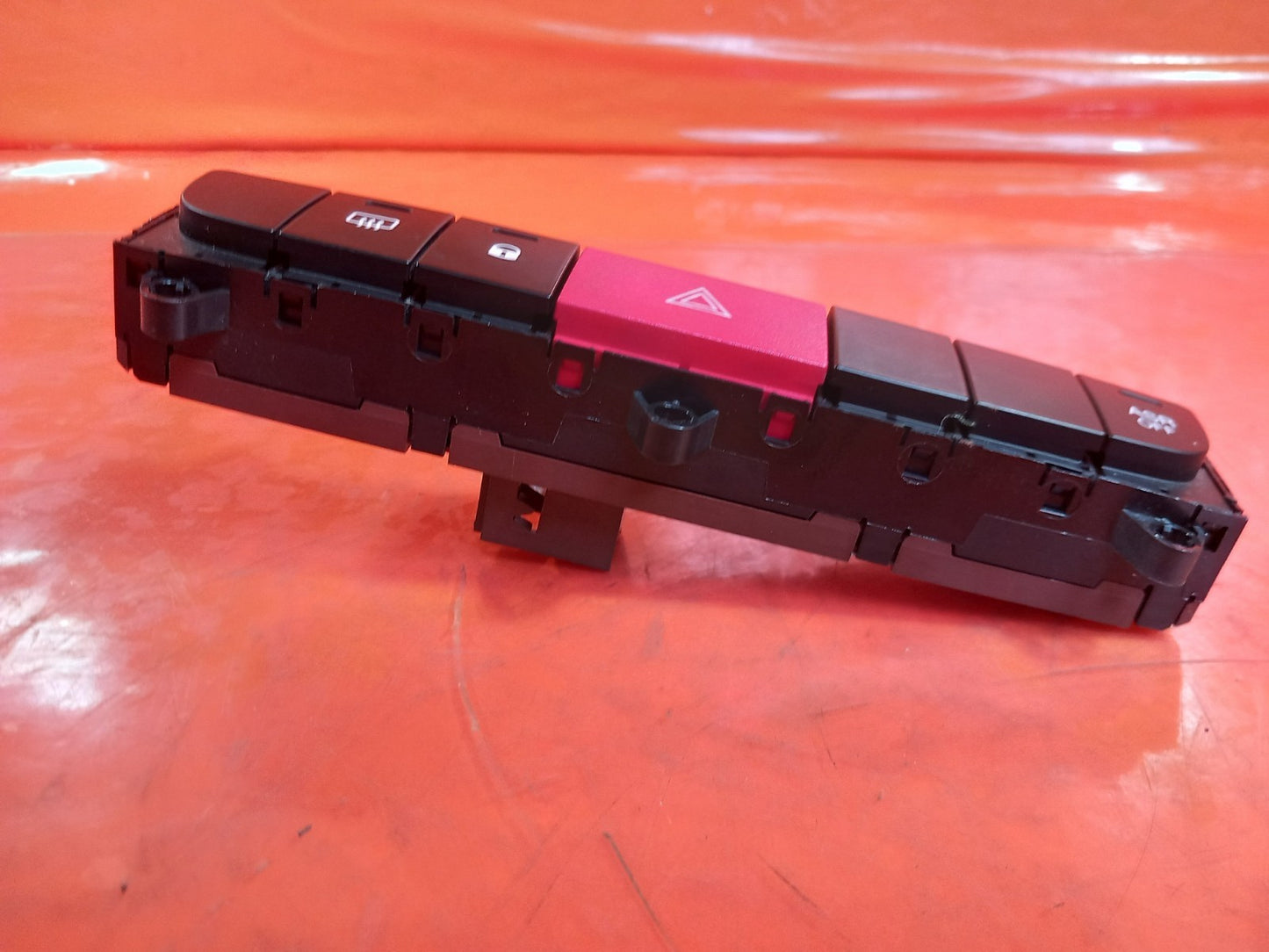 ebay-src:https://i.ebayimg.com/00/s/mtiwmfgxnjaw/z/~84aaeswvl9qebe7/$_57.jpg