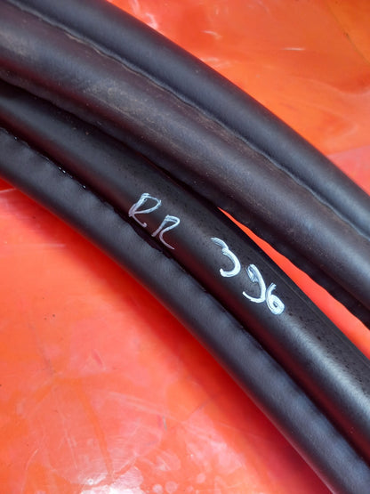 Land Rover Defender L663 3.0 Diesel 2025 Rear Right Door Seal Rubber L8B220708AC - Image 5