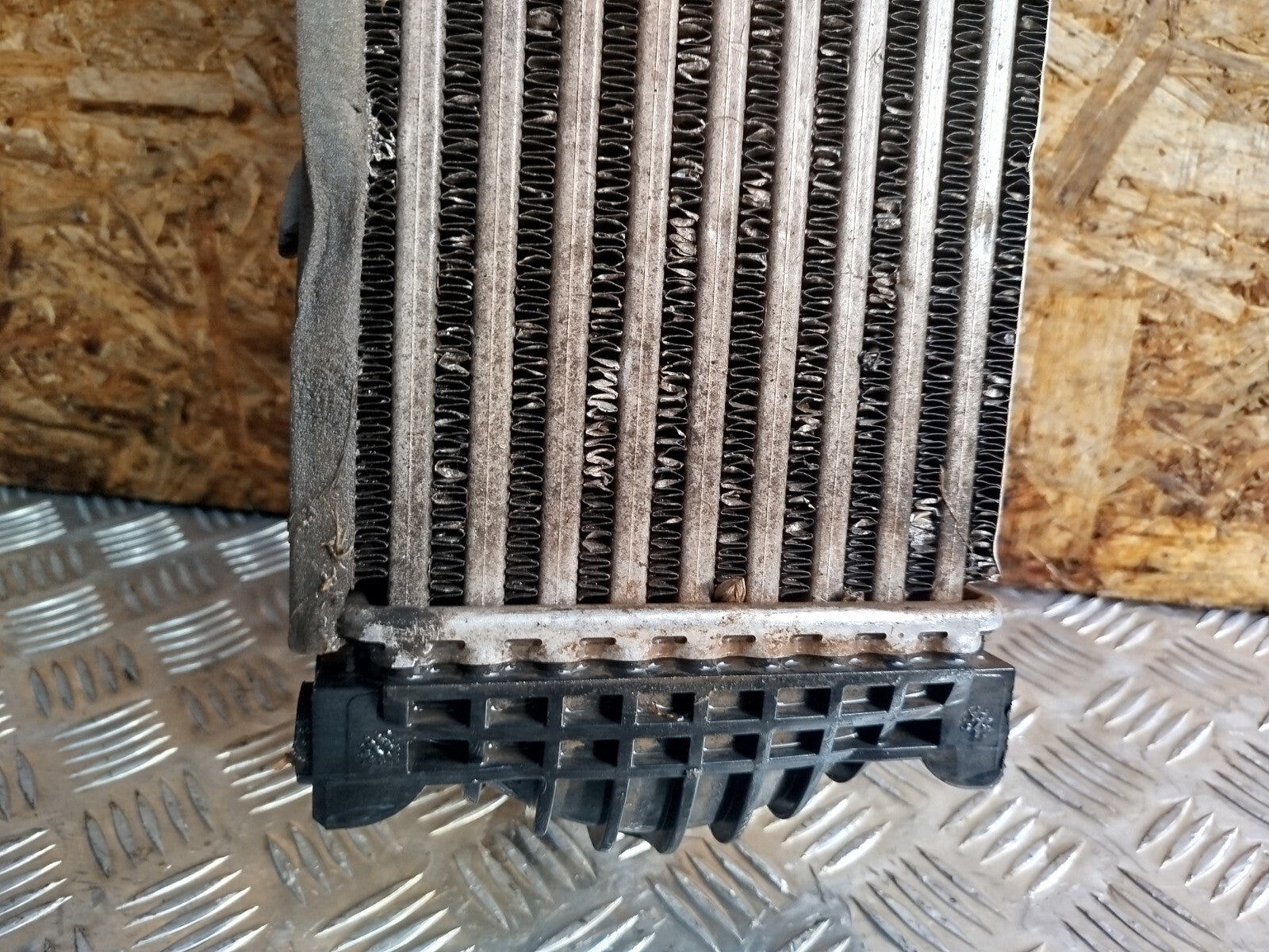 ebay-src:https://i.ebayimg.com/00/s/mtiwmfgxnjaw/z/nkuaaoswnpzoij3f/$_57.jpg
