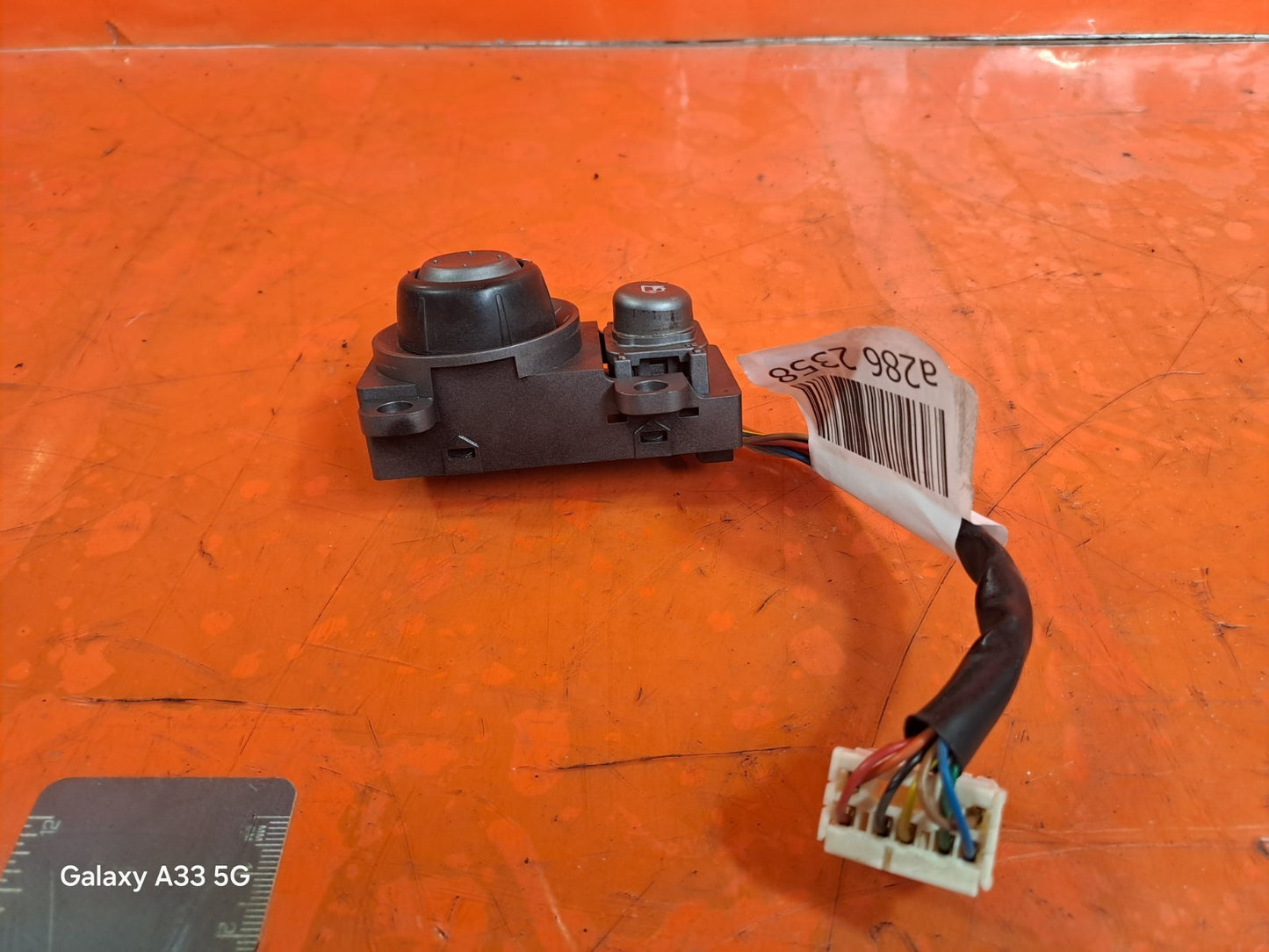✅Ssangyong Rodius Turismo 2.2 Diesel 2017 WING MIRROR CONTROL SWITCH 85300-21000 - Image 8
