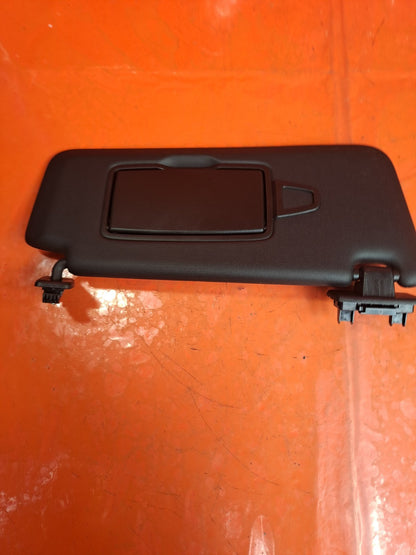 ✅MERCEDES CLA 180 AMG LINE 1.3 PETROL 2021 RIGHT SIDE SUN VISOR A0998210011 A358 - Image 2
