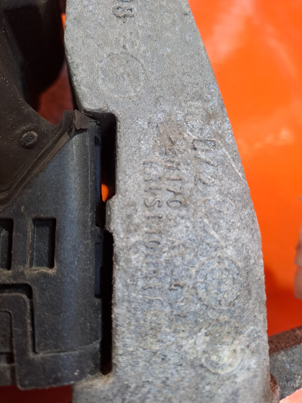 ✅BMW 2 Series F45 216D 2017 1.5 Diesel ENGINE MOUNT SUPPORT HOLDER 6875628 A231 - Image 12