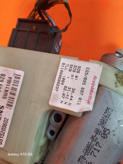 ebay-src:https://i.ebayimg.com/00/s/mtywmfgxmjaw/z/sziaaesww~poufuz/$_57.jpg