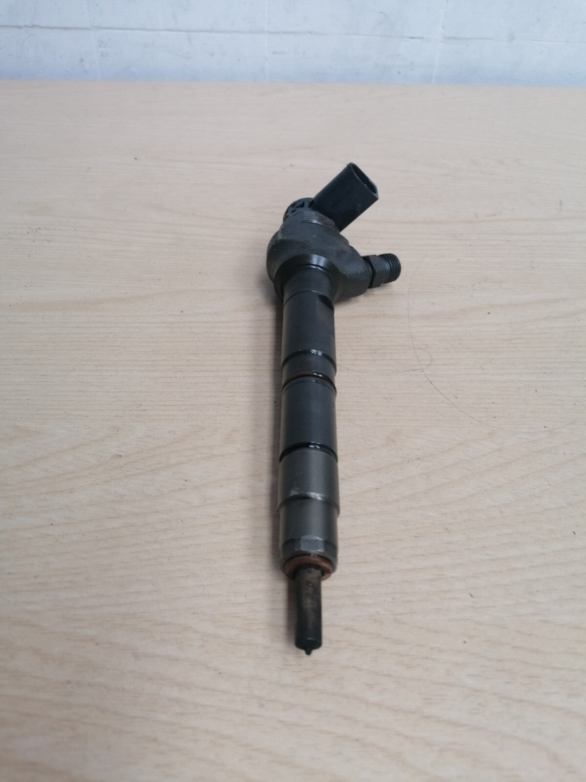 VW GOLF MK7 1.6 DIESEL 2014 FUEL INJECTOR 04L130277G Warranty A028 - Image 3