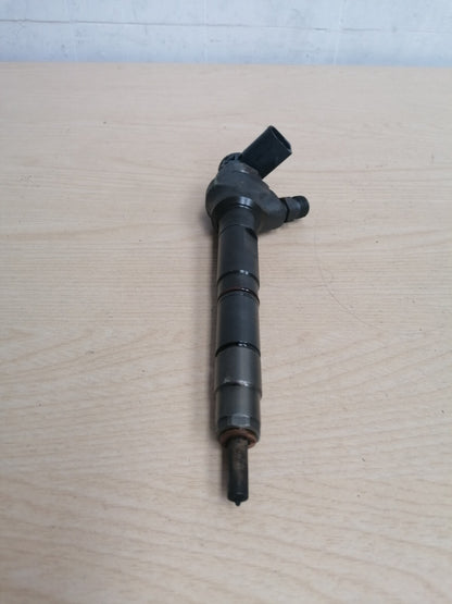 VW GOLF MK7 1.6 DIESEL 2014 FUEL INJECTOR 04L130277G Warranty A028 - Image 3