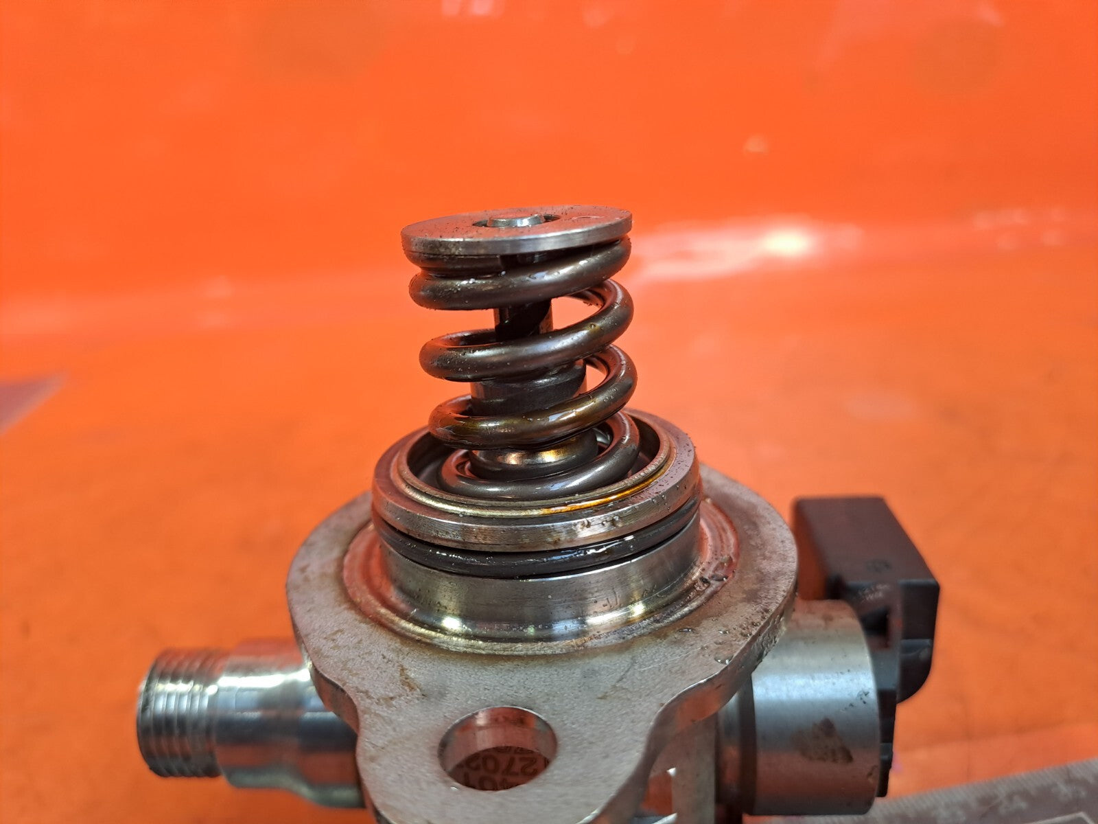 ✅VW T-Roc A11 R-Line 1.5 Petrol 2018 High Pressure Fuel Pump 05E127027 A120 - Image 8