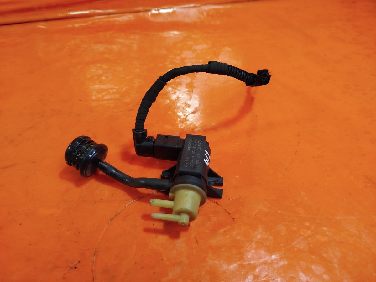 2021 VW Transporter T30 Turbo Boost Pressure Solenoid Valve 1K0906627A A412 - Image 3