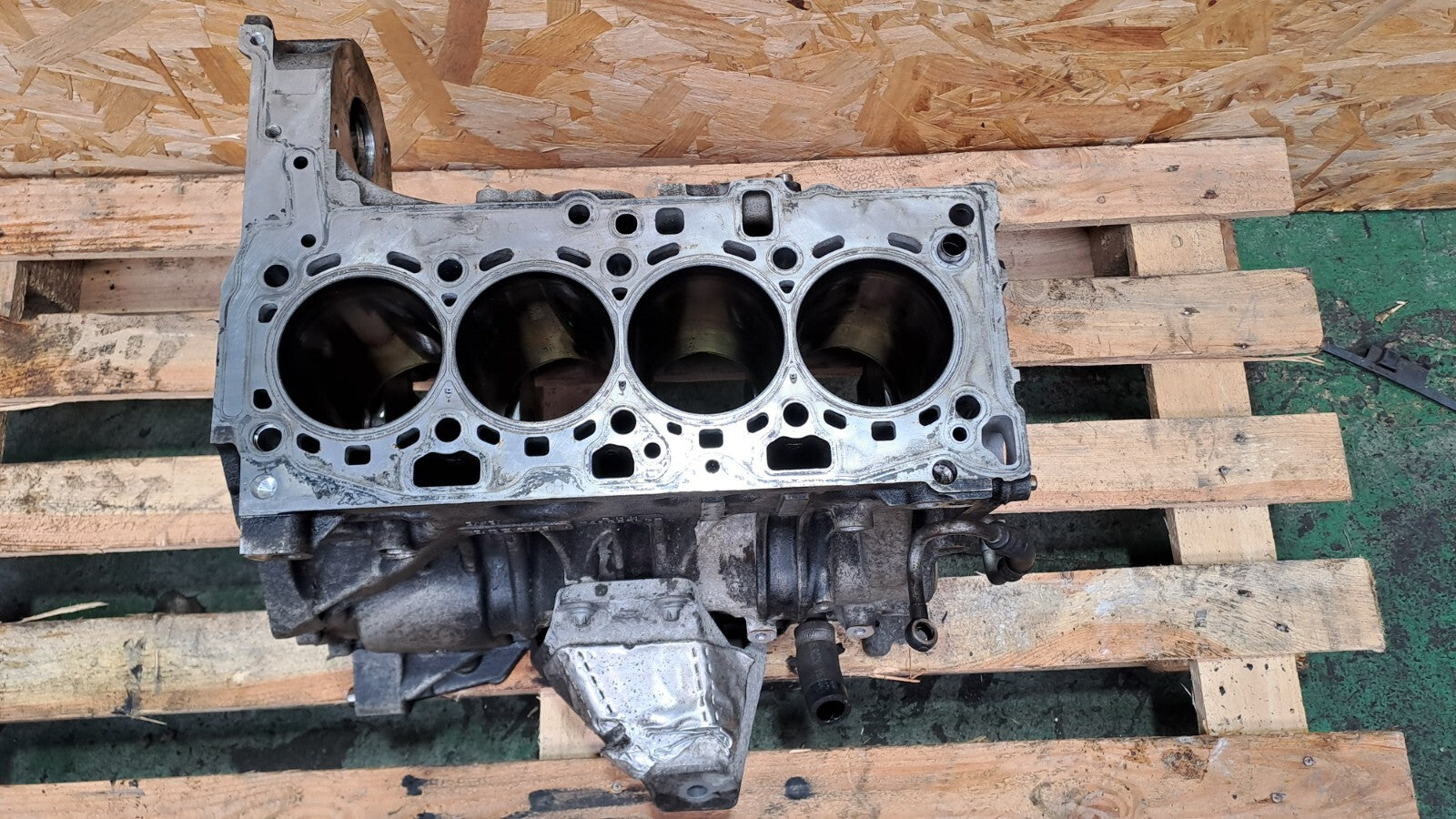 ebay-src:https://i.ebayimg.com/00/s/otawwde2mda=/z/7dqaaosw8yhnljdm/$_57.jpg