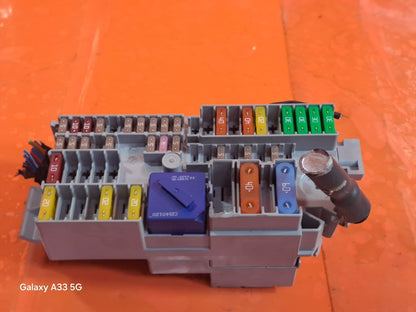 ✅BMW 330E G21 2.0 PETROL 2022 FUSE RELAY BOX 6807487 Warranty A305 - Image 2