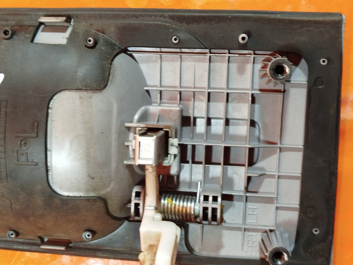 ebay-src:https://i.ebayimg.com/00/s/mtiwmfgxnjaw/z/hyyaaeswiyppy2ec/$_57.jpg
