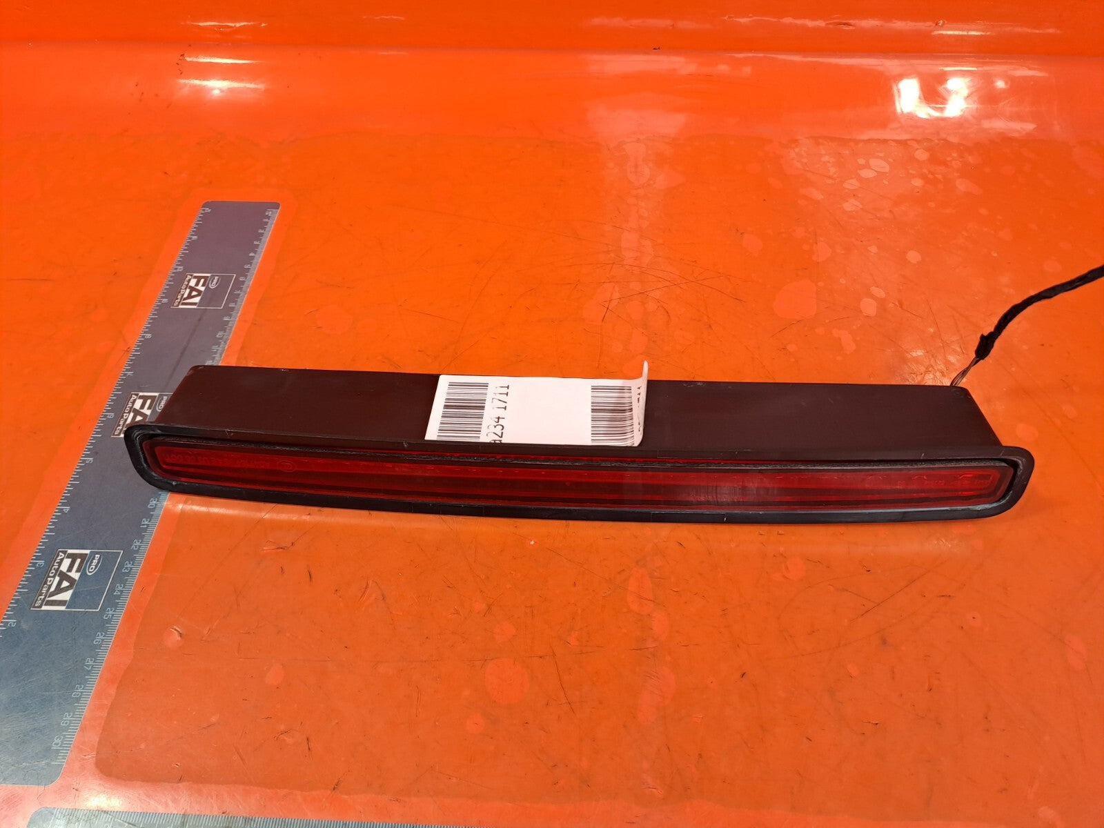 ✅AUDI A5 S LINE CABRIO 2.0 PETROL 2009 BOOT LID CENTRE BRAKE LIGHT 8F0945401 - Image 2