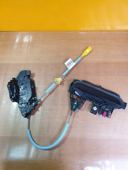 ✅BMW I4 G26 E-DRIVE 40M SPORT 2023 REAR RIGHT DOOR LOCK MECHANISM 7445054 A190 - Image 1