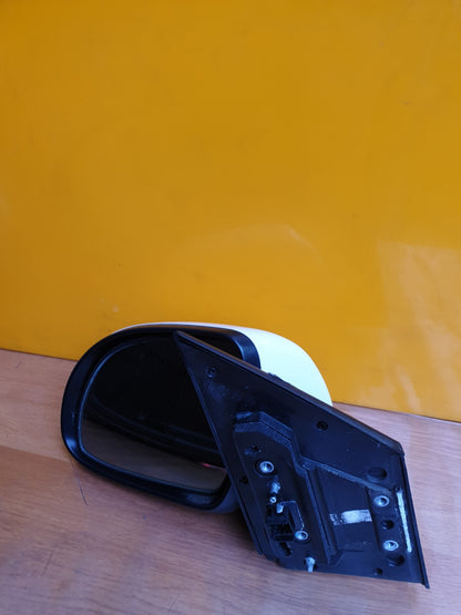 ✅2016 Ssangyong Korando Front Left Wing Mirror PF White + Warranty A138 - Image 5