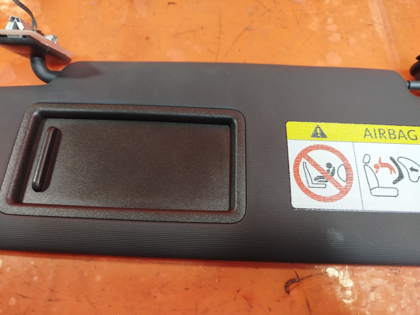 ✅CUPRA BORN V2 Ev 2023 FRONT LEFT SUN VISOR Warranty A272 - Image 3